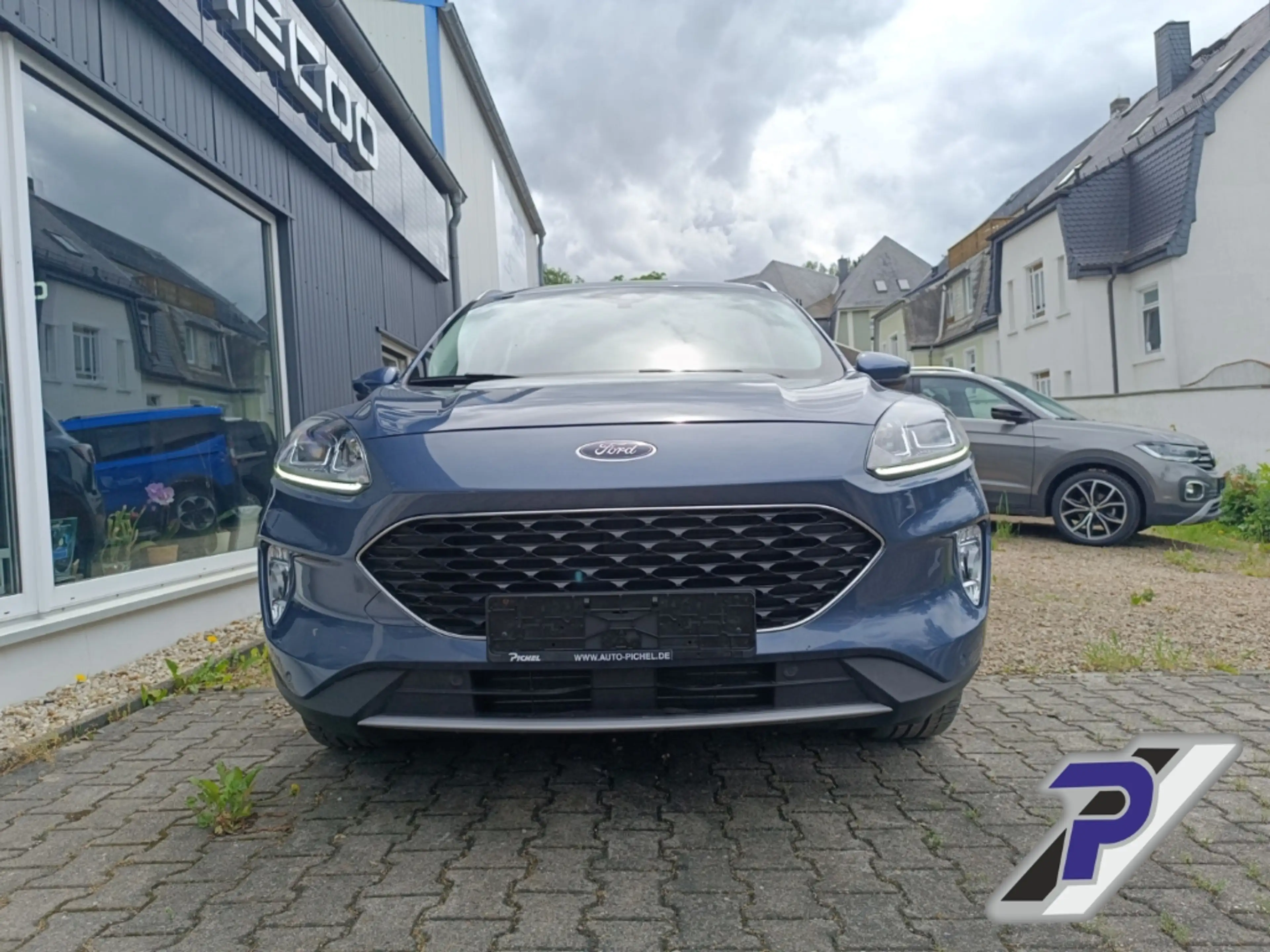 Ford Kuga Cool & Connect Klimaautomatik-2-Zonen Sitzheizung — photo 7