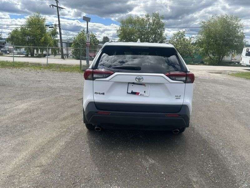 2025 Toyota RAV4 XLE 2.5L Gasoline Engine 8-Speed Automatic Transmi — снимка 1