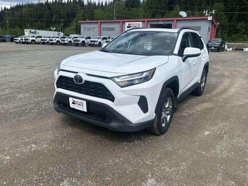 2025 Toyota RAV4 XLE 2.5L Gasoline Engine 8-Speed Automatic Transmi