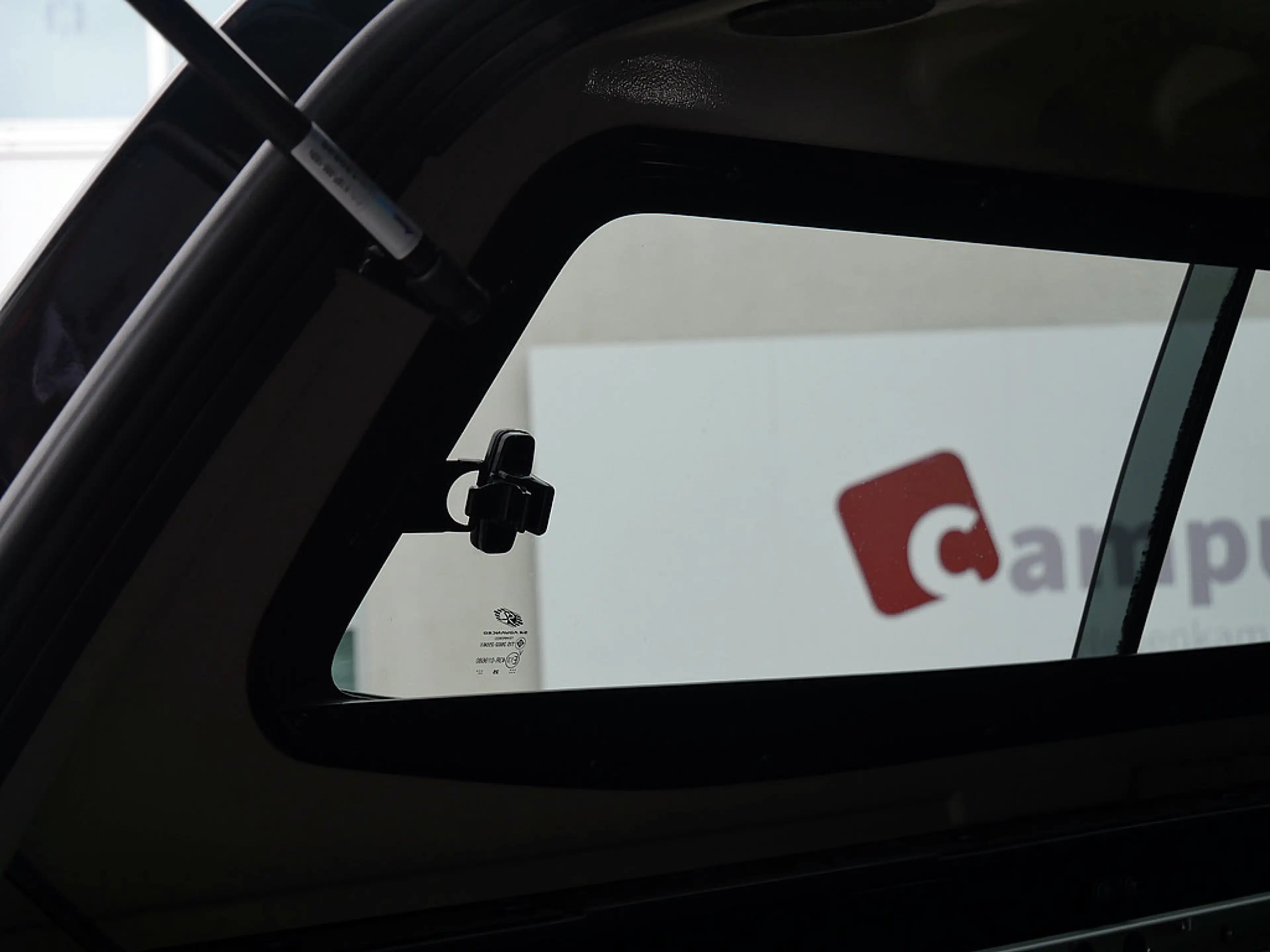 Volkswagen Amarok PanAmericana DC 3.0 TDI MATRIX-LED — photo 14