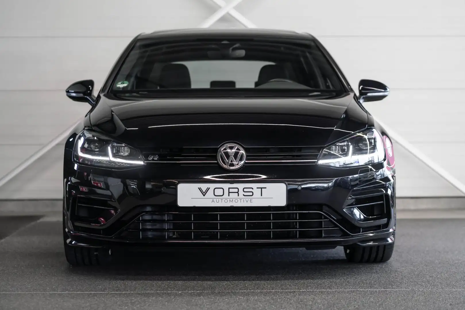 Volkswagen Golf 2.0 TSI 4Motion R Pano Camera ACC Noir - 2