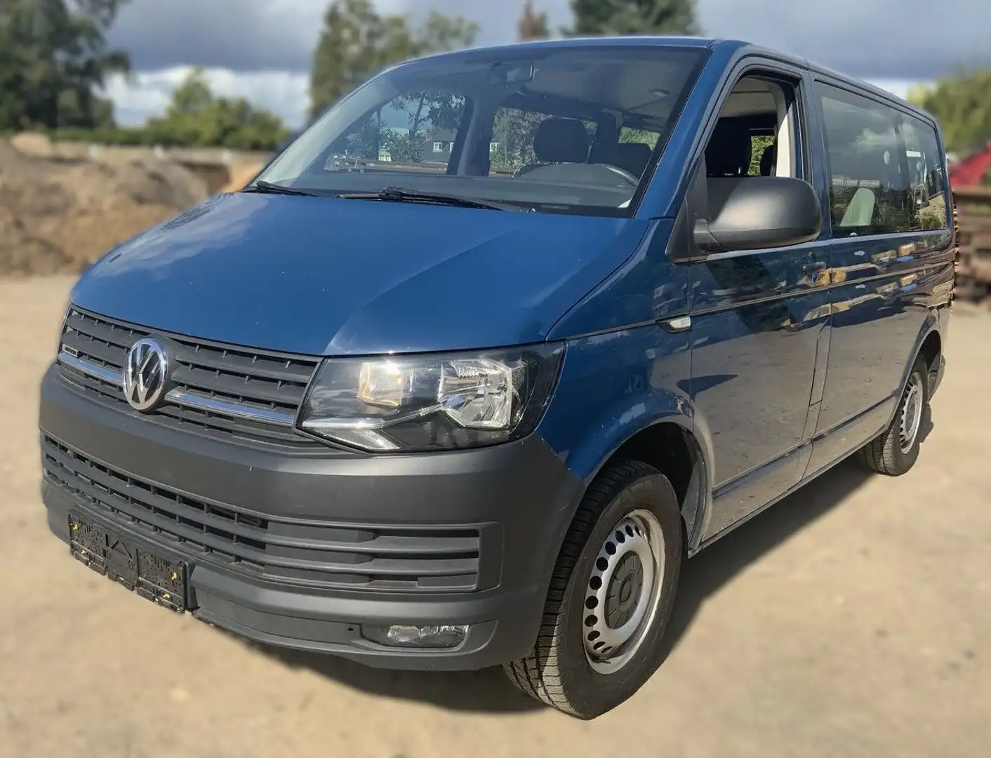 Volkswagen T6 Kombi 4Motion*STANDHZ*AHK*PDC*KLIMA*TEL* Blau - 1