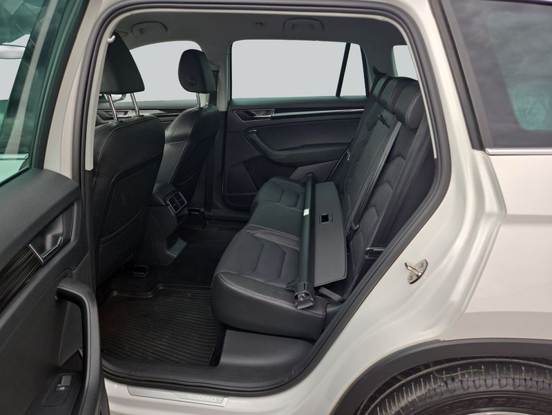 Skoda Kodiaq Style 4x4 Standhzg. 360°Kamera AHK — photo 11
