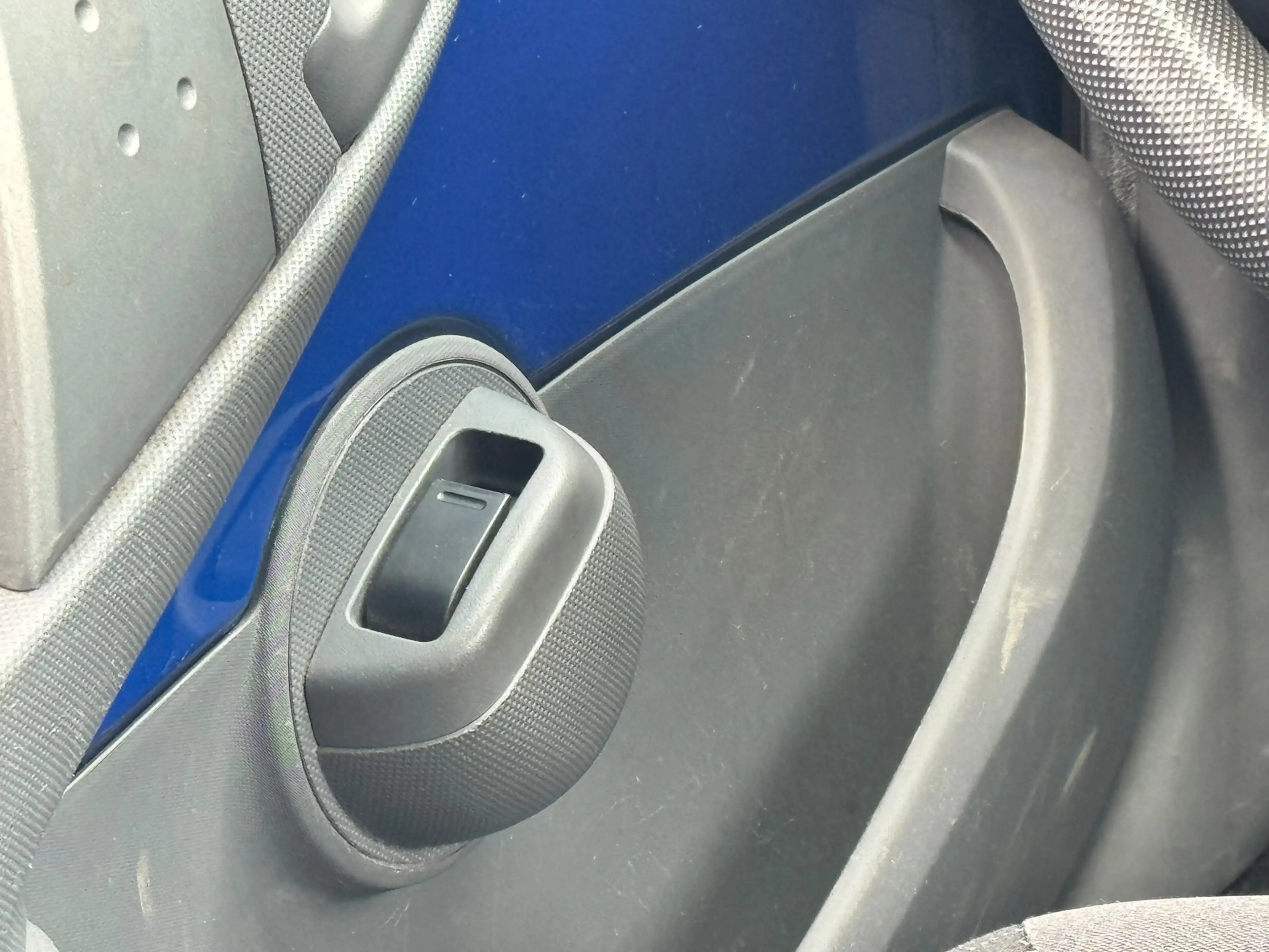 Peugeot 107 1.0 | AUTOMAAT | AIRCO | ELEKTRISCHE RAMEN | LAGE — photo 12