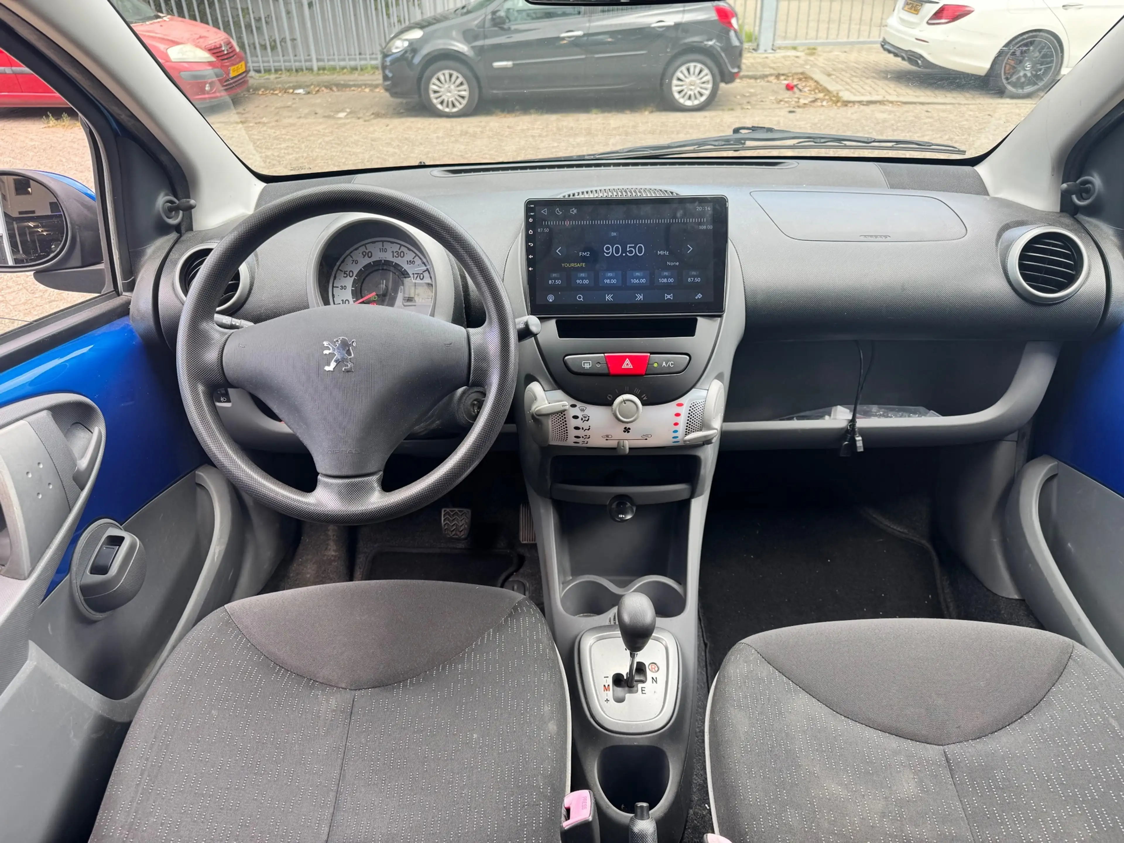 Peugeot 107 1.0 | AUTOMAAT | AIRCO | ELEKTRISCHE RAMEN | LAGE — photo 10