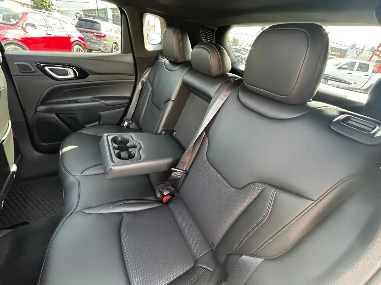 Jeep Compass снимка Jeep Compass