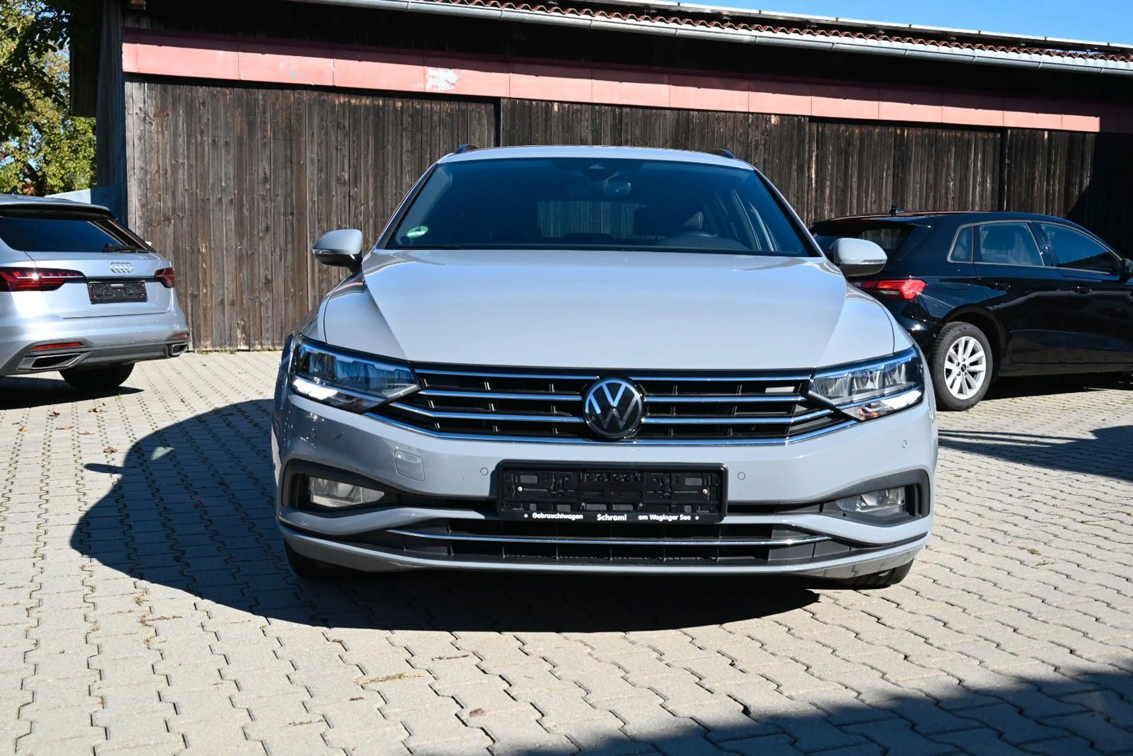 Volkswagen Passat Variant Business/Virtual/Apple/ACC/Sports — photo 7