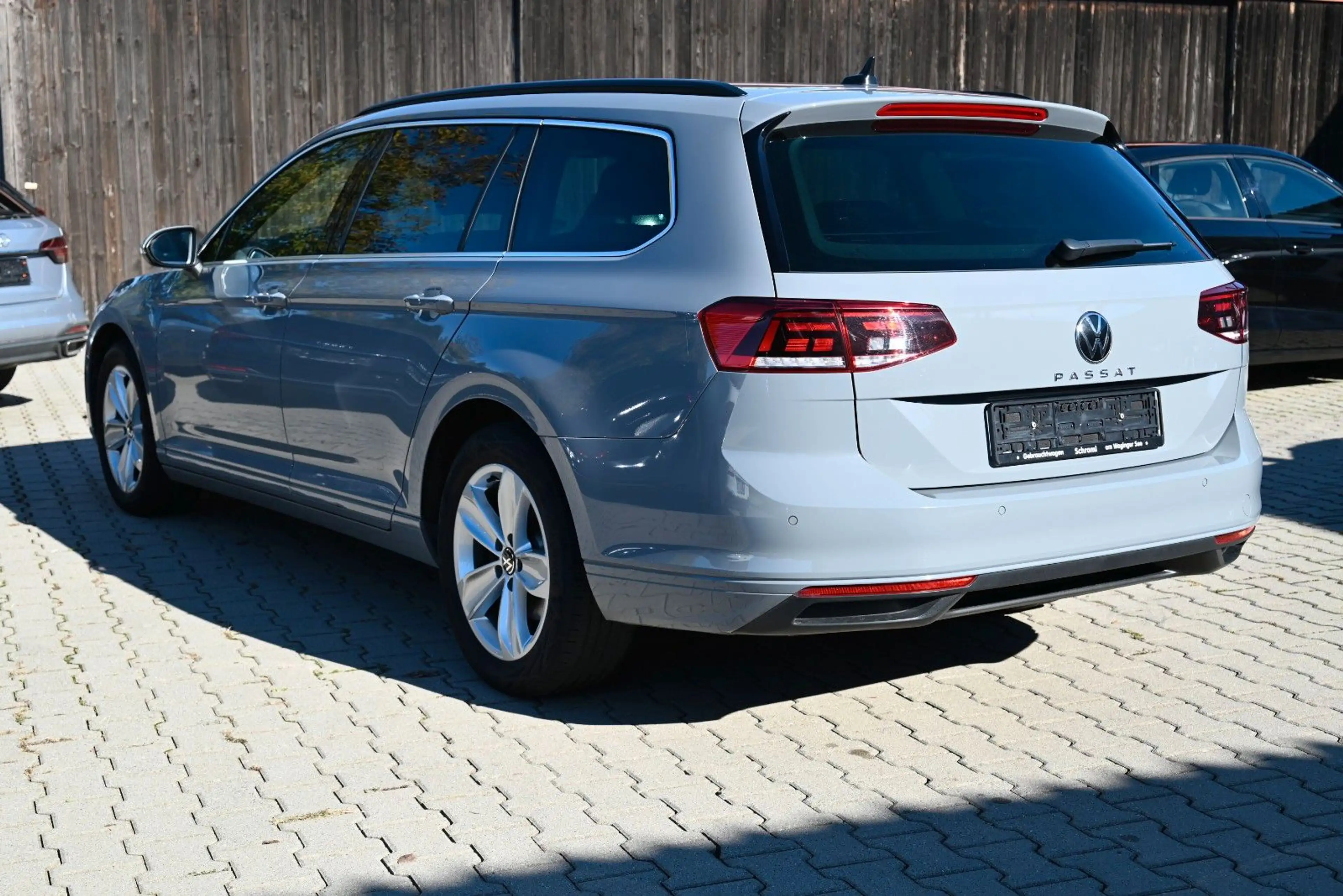 Volkswagen Passat Variant Business/Virtual/Apple/ACC/Sports — photo 12