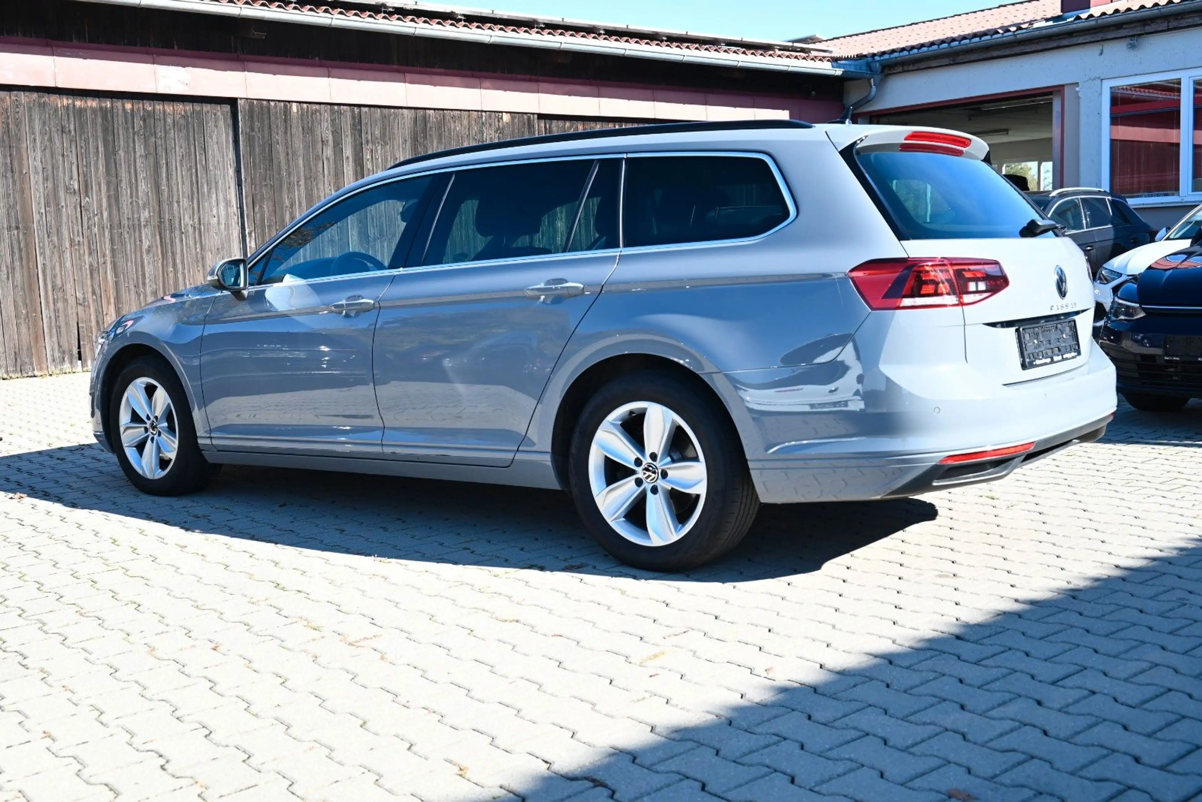 Volkswagen Passat Variant Business/Virtual/Apple/ACC/Sports — photo 13