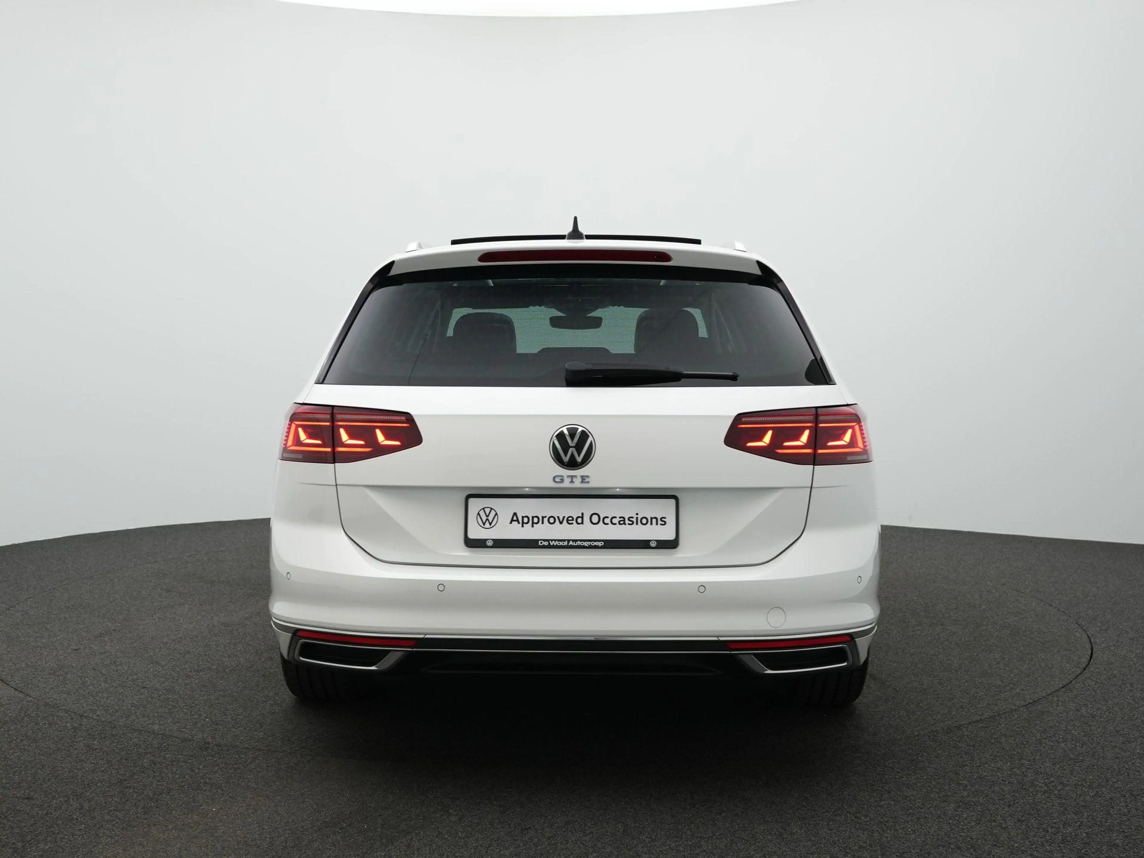 Volkswagen Passat Variant 1.4 TSI 218pk PHEV GTE Business | Adaptive Cruise — photo 6