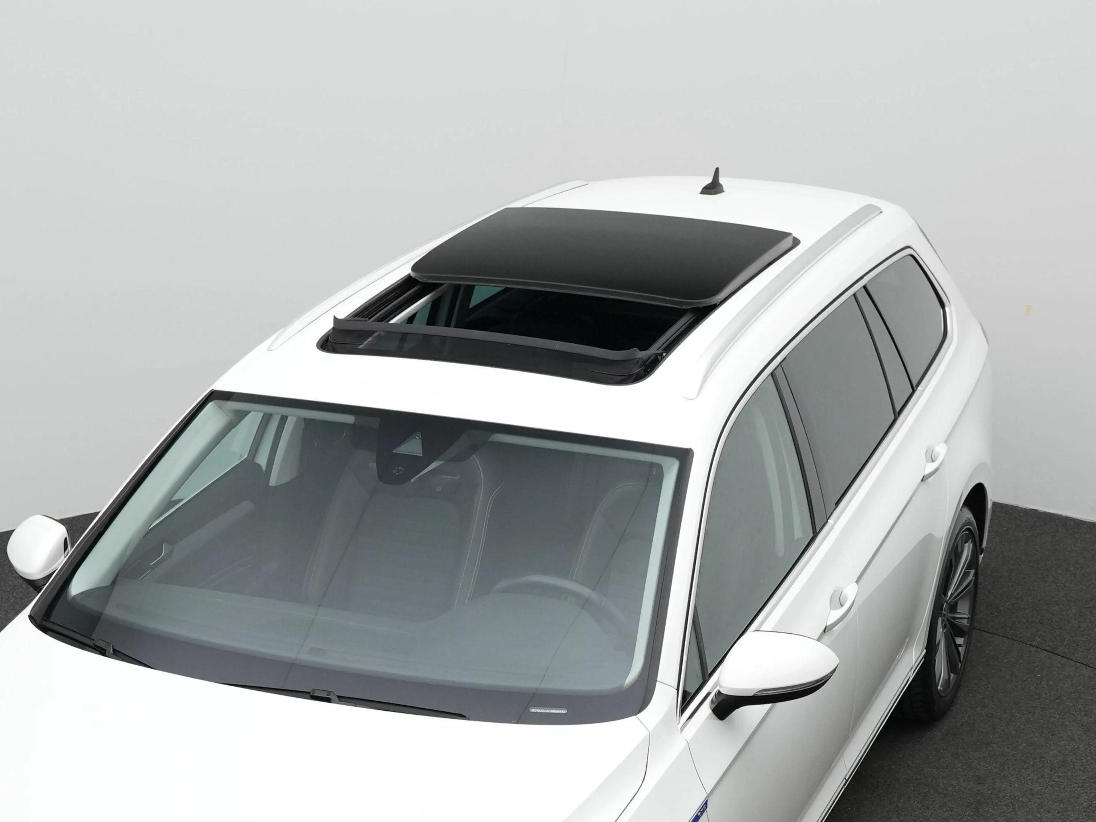 Volkswagen Passat Variant 1.4 TSI 218pk PHEV GTE Business | Adaptive Cruise — photo 12