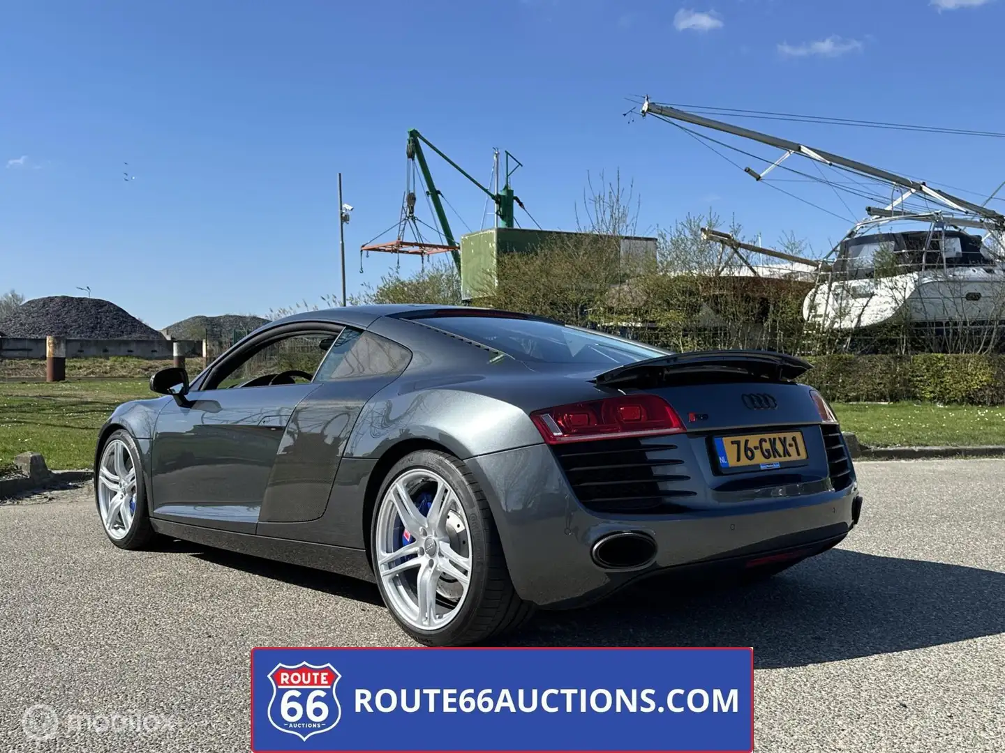 Audi R8 4.2 V8 2007 | Route 66 auctions Gris - 1