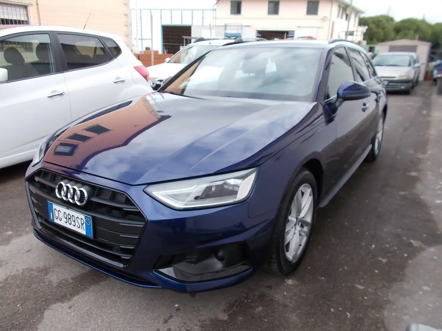 Audi A4 Avant 35 2.0 tdi mhev Business Adv. 163cv s-tronic Blu/Azzurro - 1