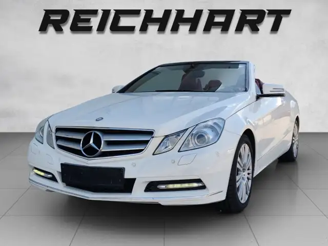 Mercedes-Benz E 200 Mercedes-Benz E 200 CGI BlueEfficiency Aut.