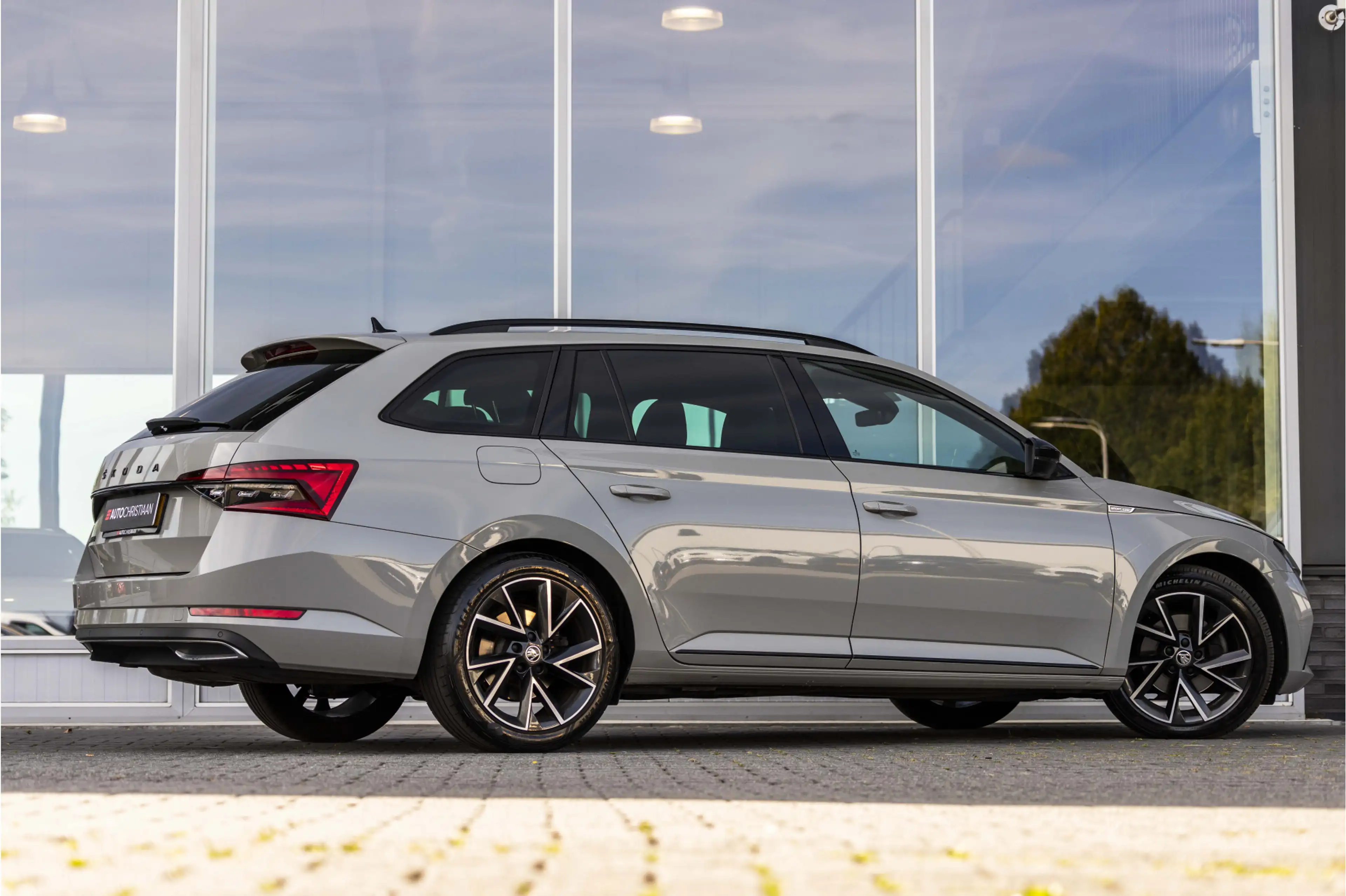 Skoda Superb Combi 1.5 TSI ACT Sportline | Memory | Camera | AC — photo 2