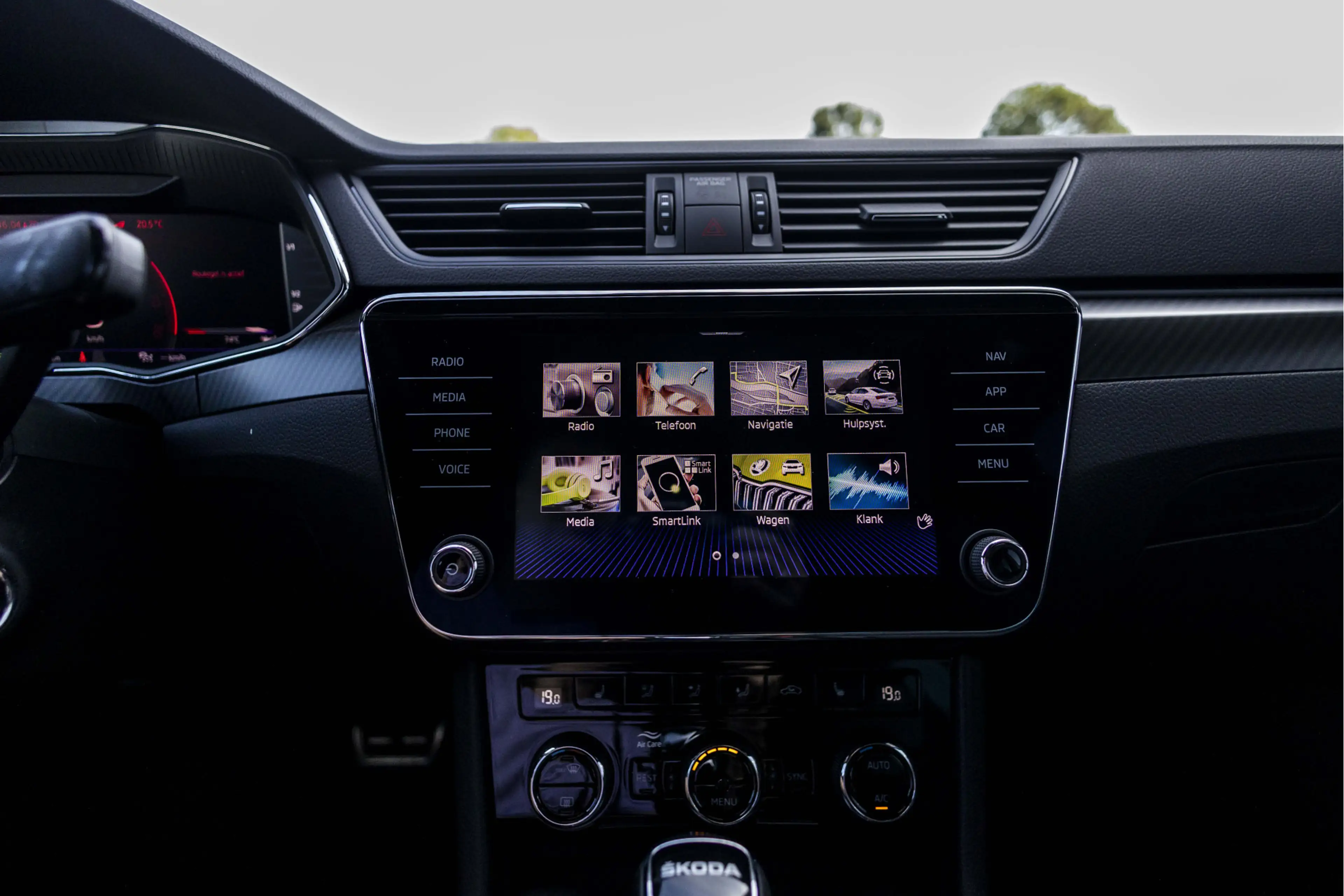 Skoda Superb Combi 1.5 TSI ACT Sportline | Memory | Camera | AC — photo 36