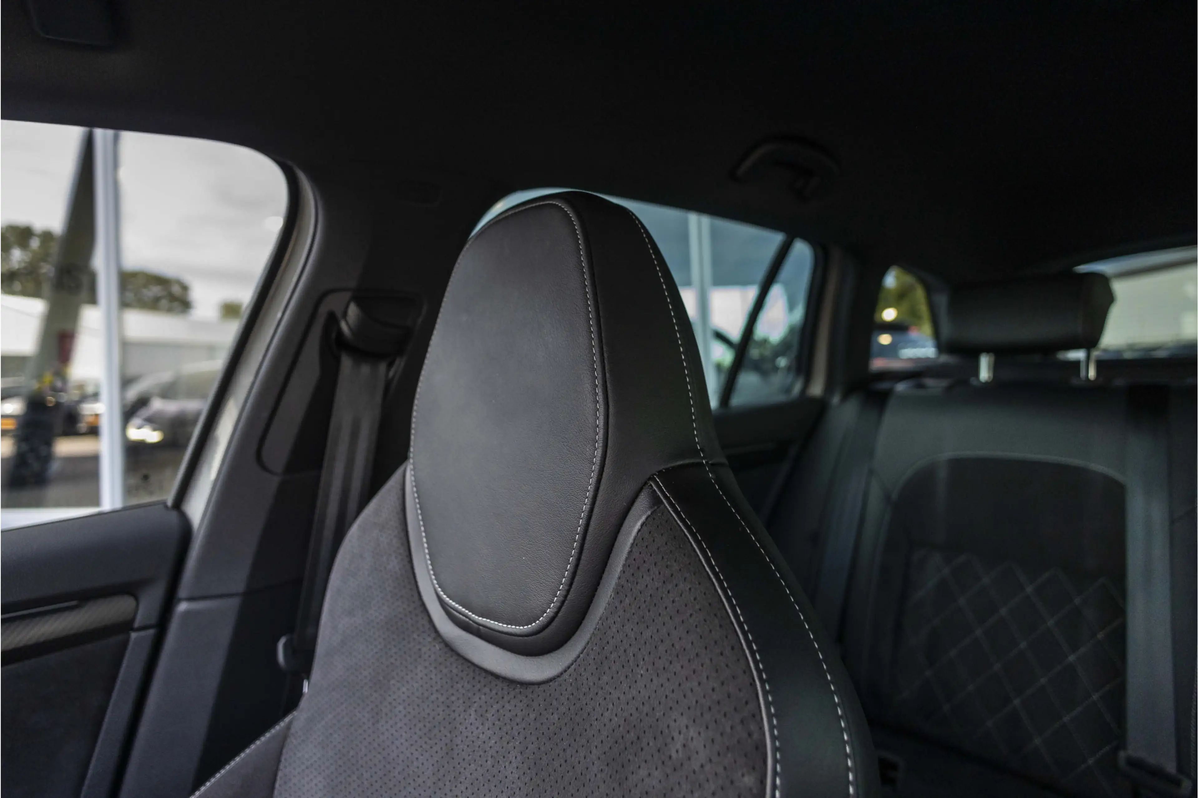 Skoda Superb Combi 1.5 TSI ACT Sportline | Memory | Camera | AC — photo 12