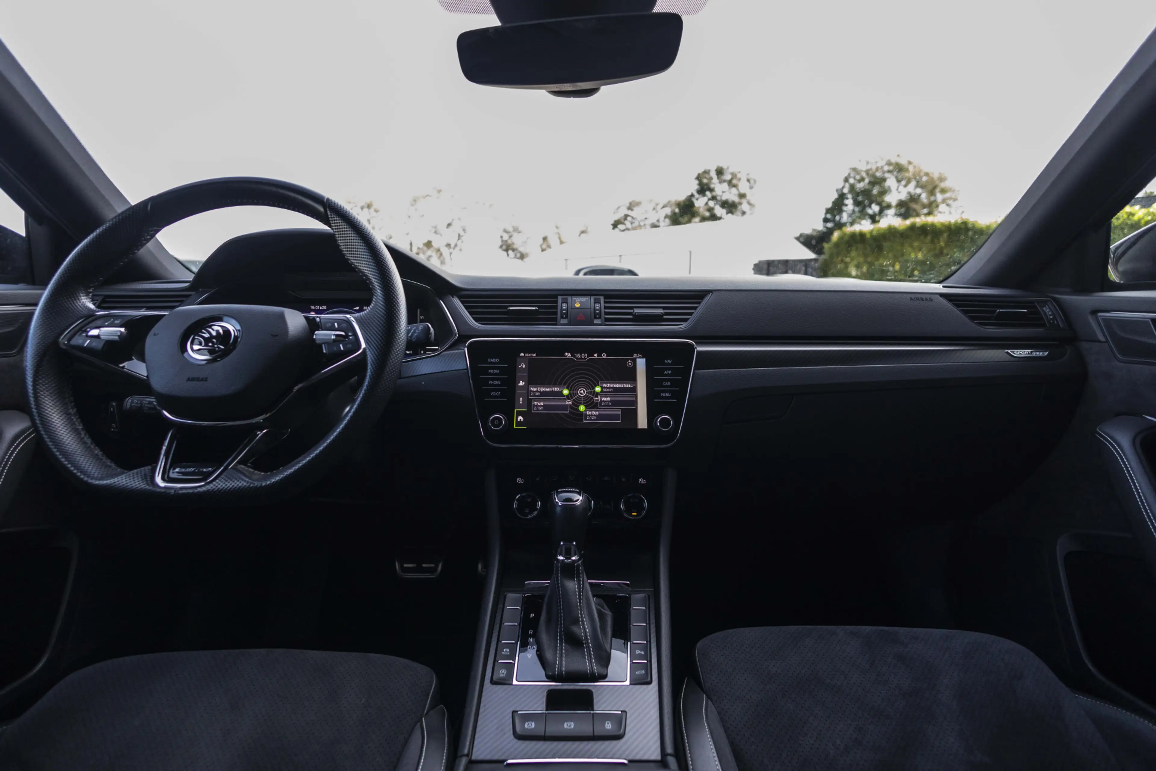 Skoda Superb Combi 1.5 TSI ACT Sportline | Memory | Camera | AC — photo 6