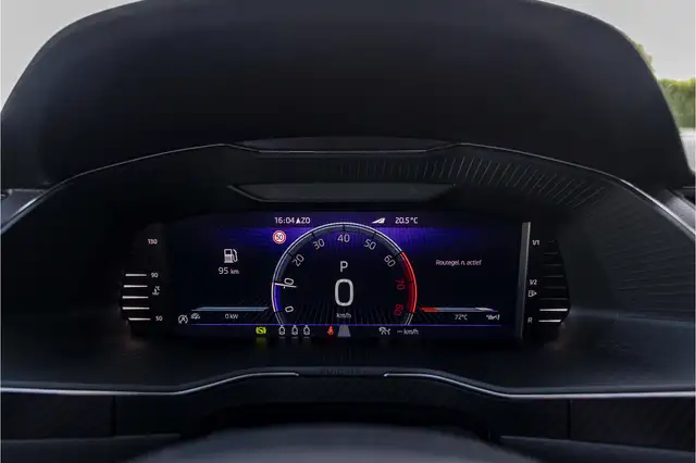 Skoda Superb view 8