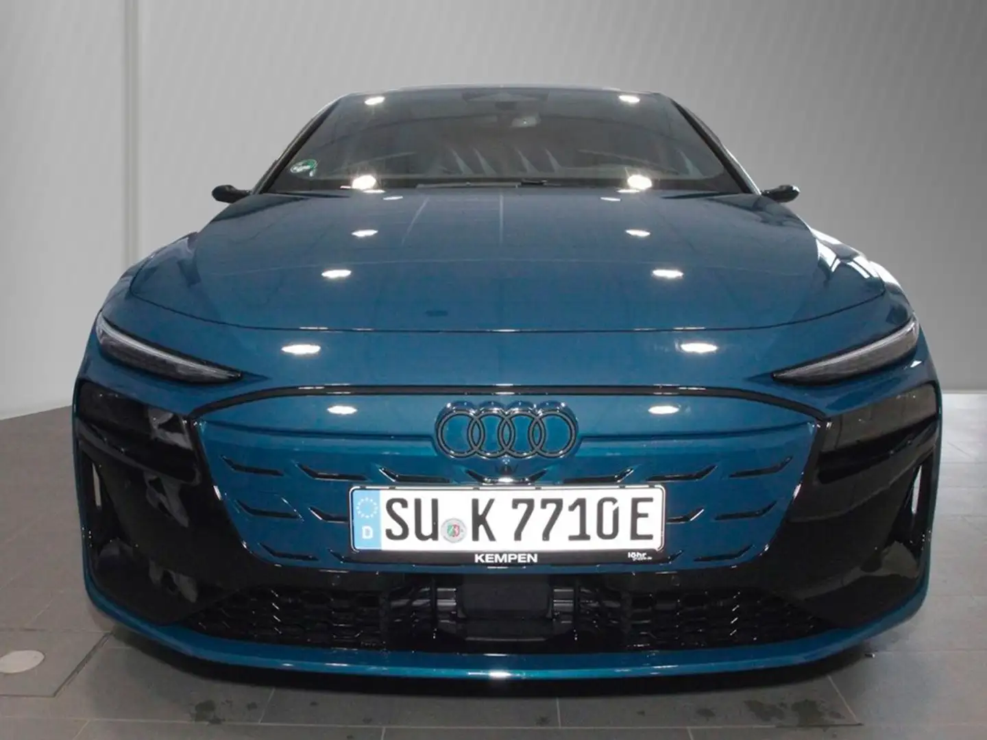Audi A6 e-tron Sportback UPE 109.905 Edition One blue Grau - 2