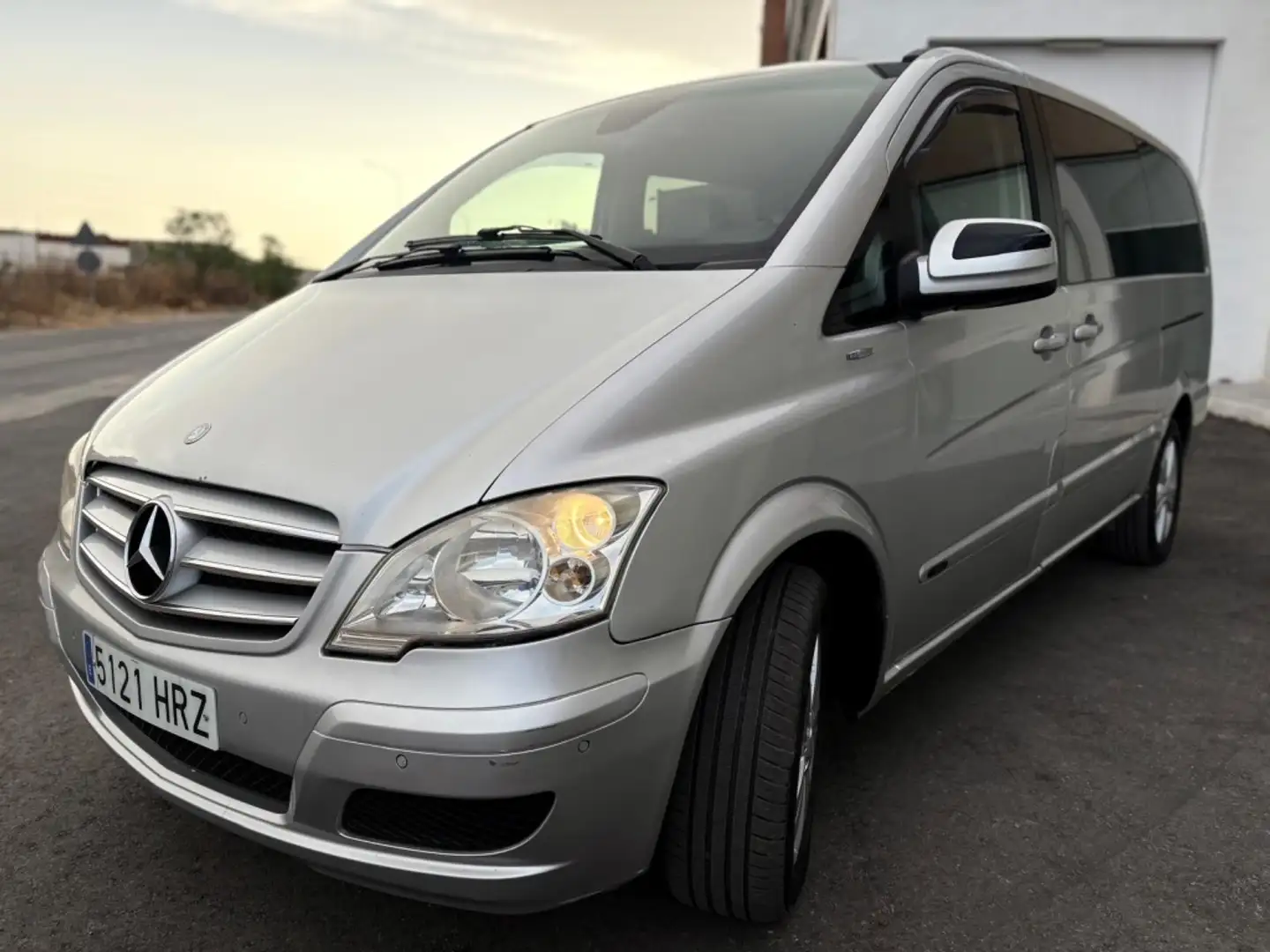 Mercedes-Benz Viano 2.2CDI Avantgarde Compact - 2