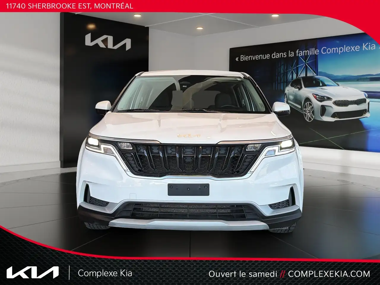 Kia Carnival снимка Kia Carnival