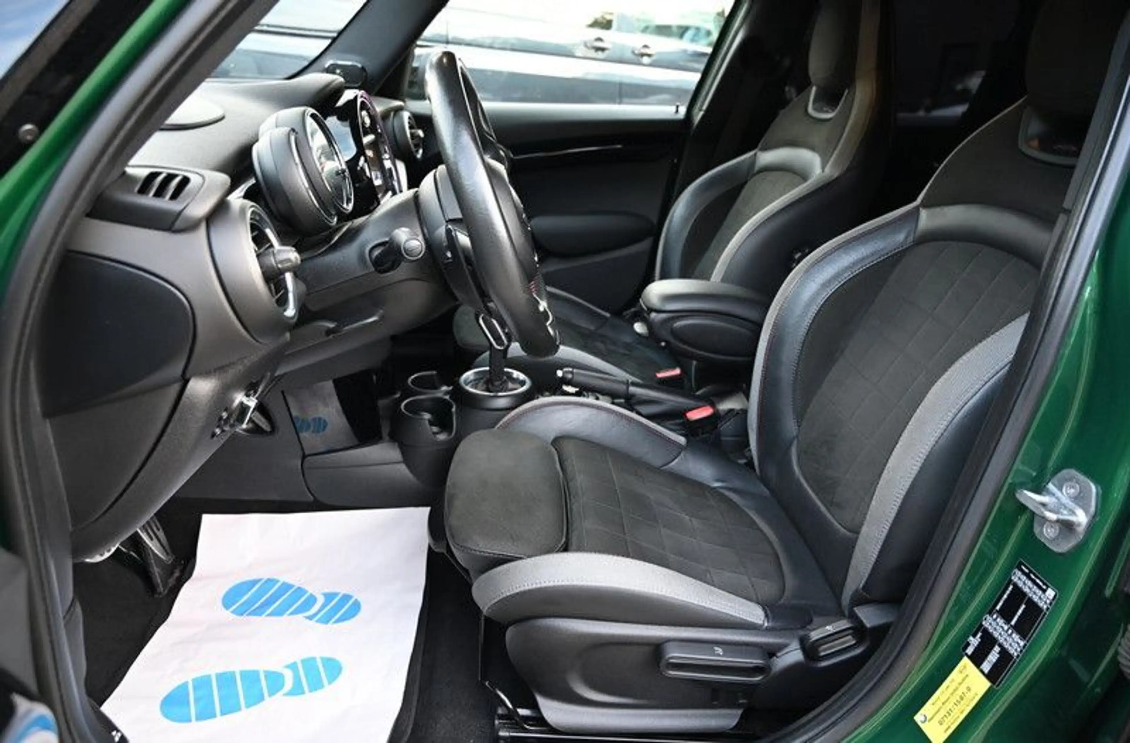 MINI Cooper S John Cooper Works Navi Alcantara — photo 13