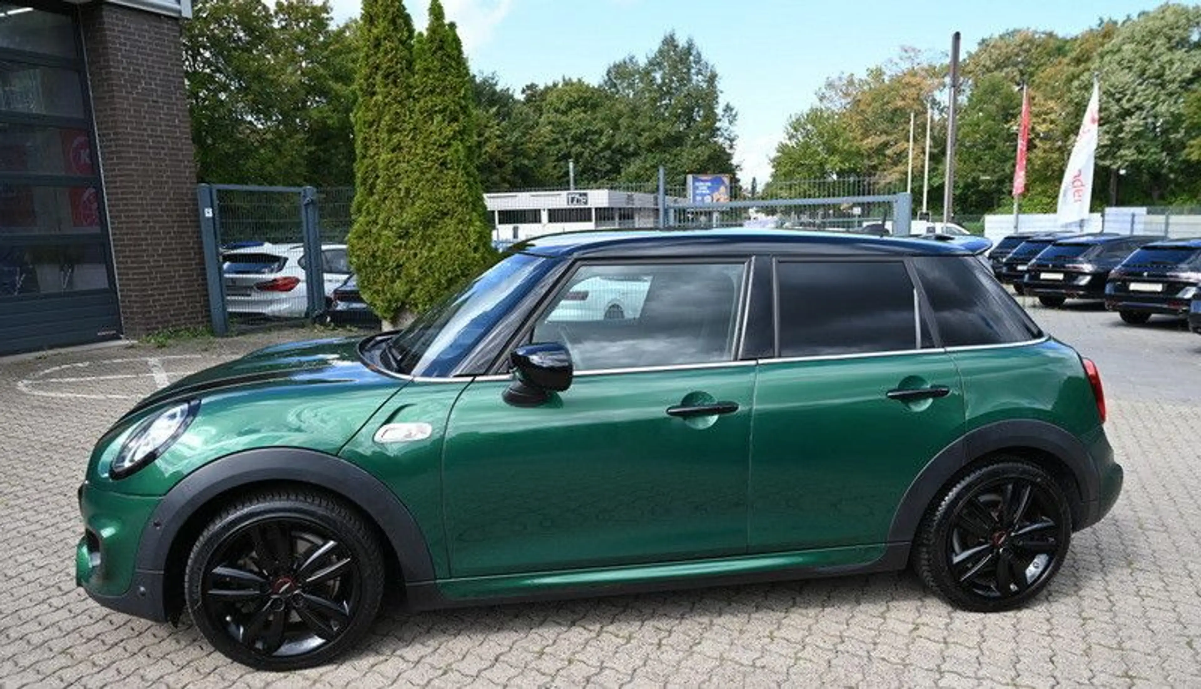 MINI Cooper S John Cooper Works Navi Alcantara — photo 4