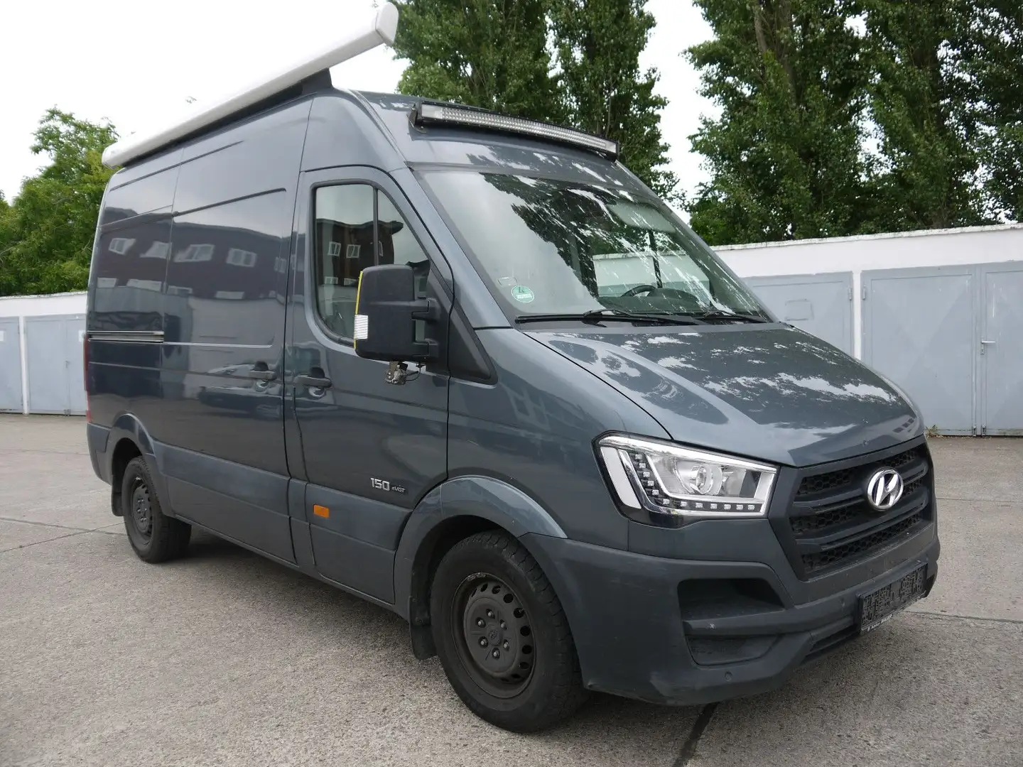 Hyundai H 350 Kasten Camper/Kamera/Standheizung Grau - 2
