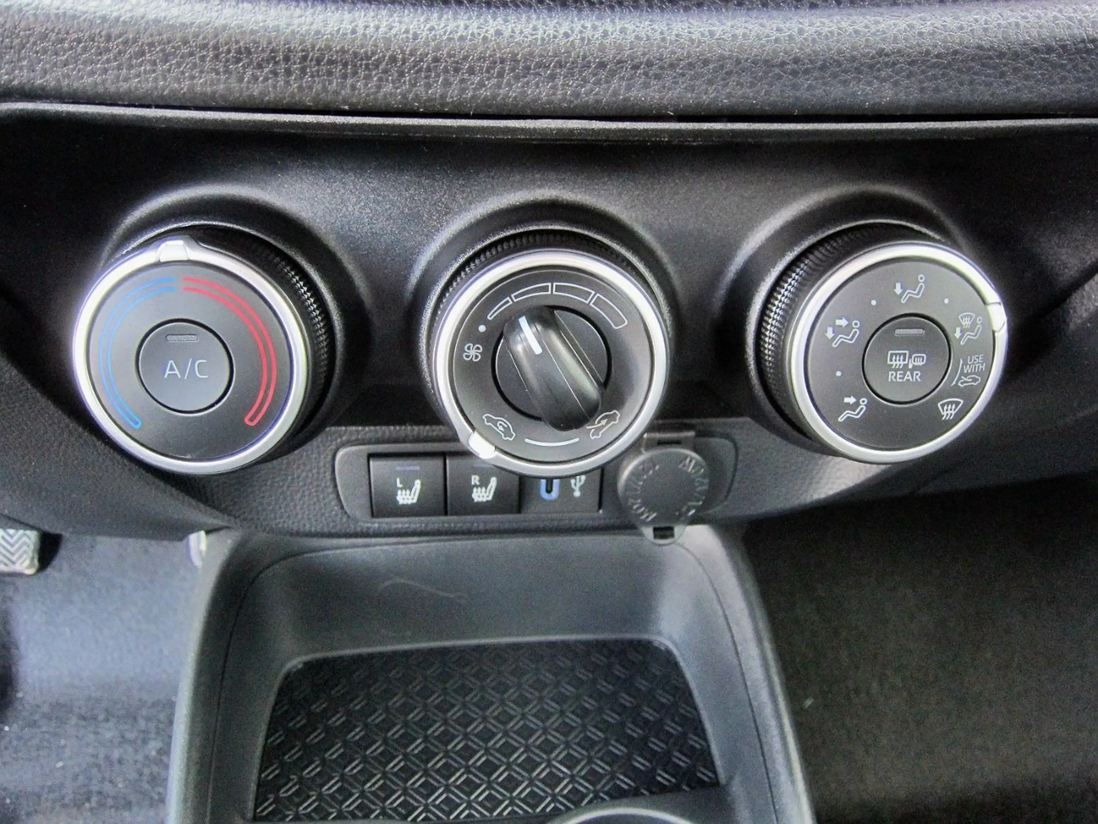 Toyota Aygo 1.0 Business Edition ACC+SHZ+Kam.+SpurH — photo 9