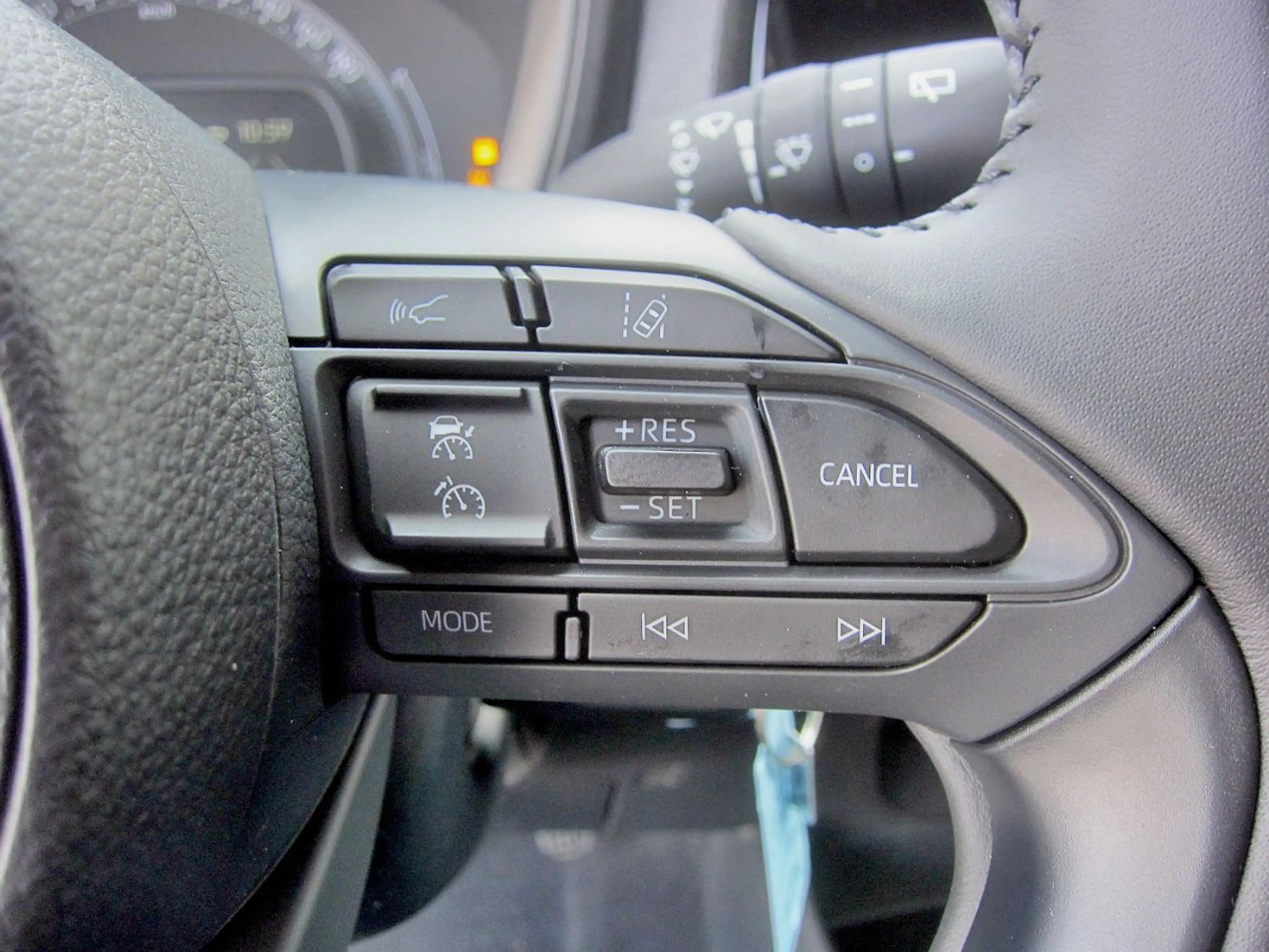 Toyota Aygo 1.0 Business Edition ACC+SHZ+Kam.+SpurH — photo 13