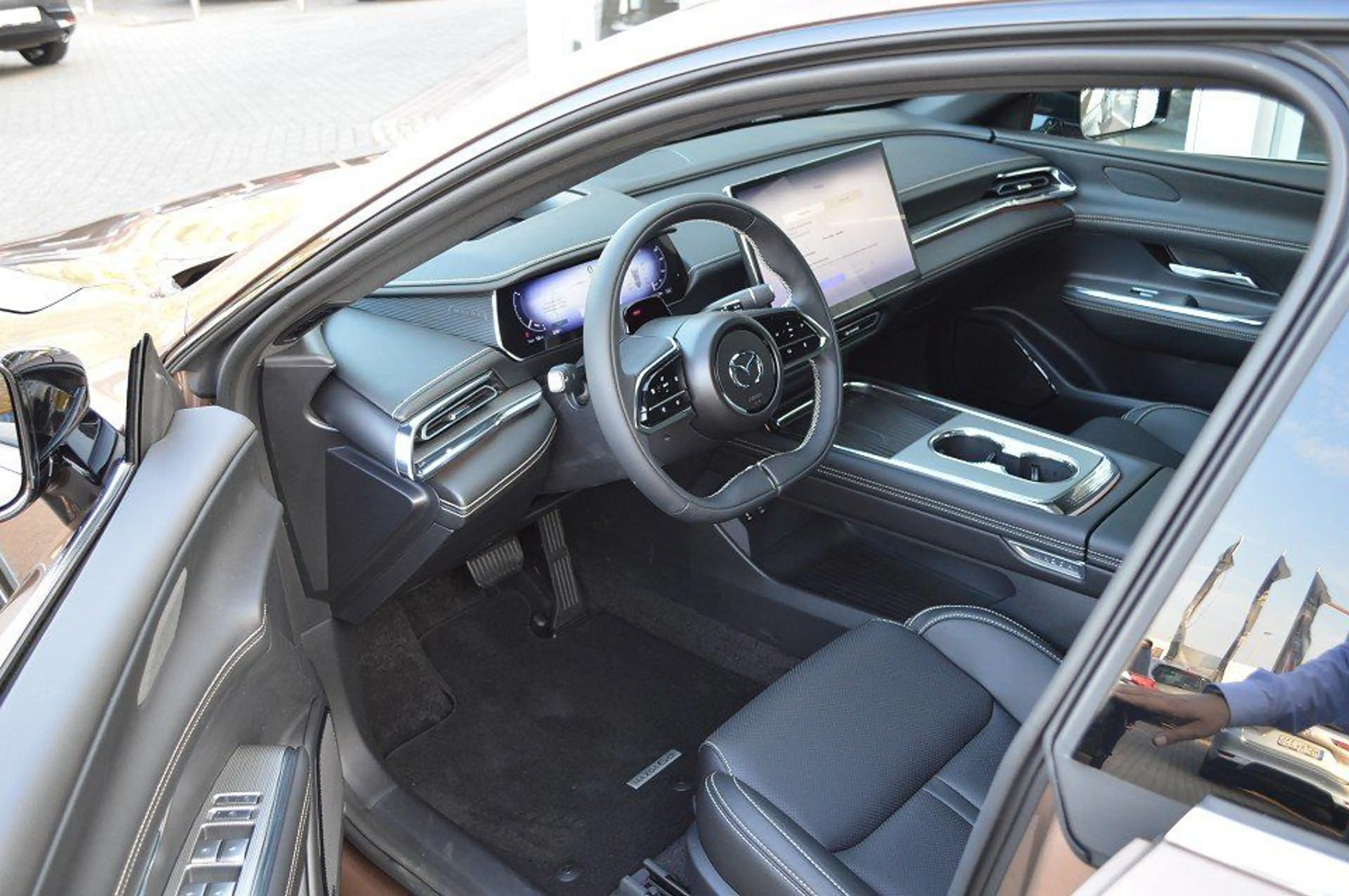 Mazda 6e 6E EV 258ps — photo 8