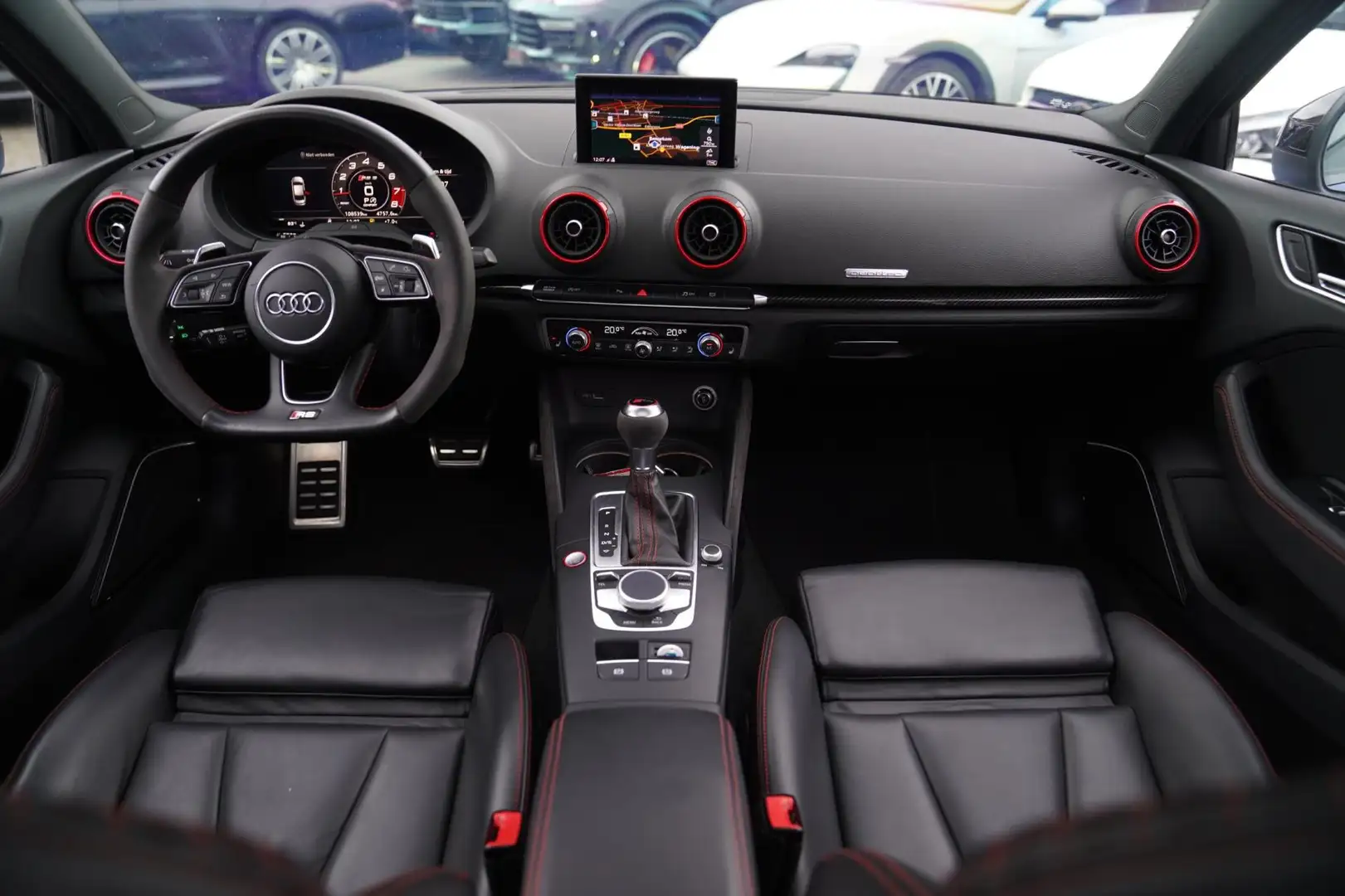 Audi RS3 Limousine 2.5 TFSI RS 3 quattro | Bang&Olufsen | P Blauw - 2