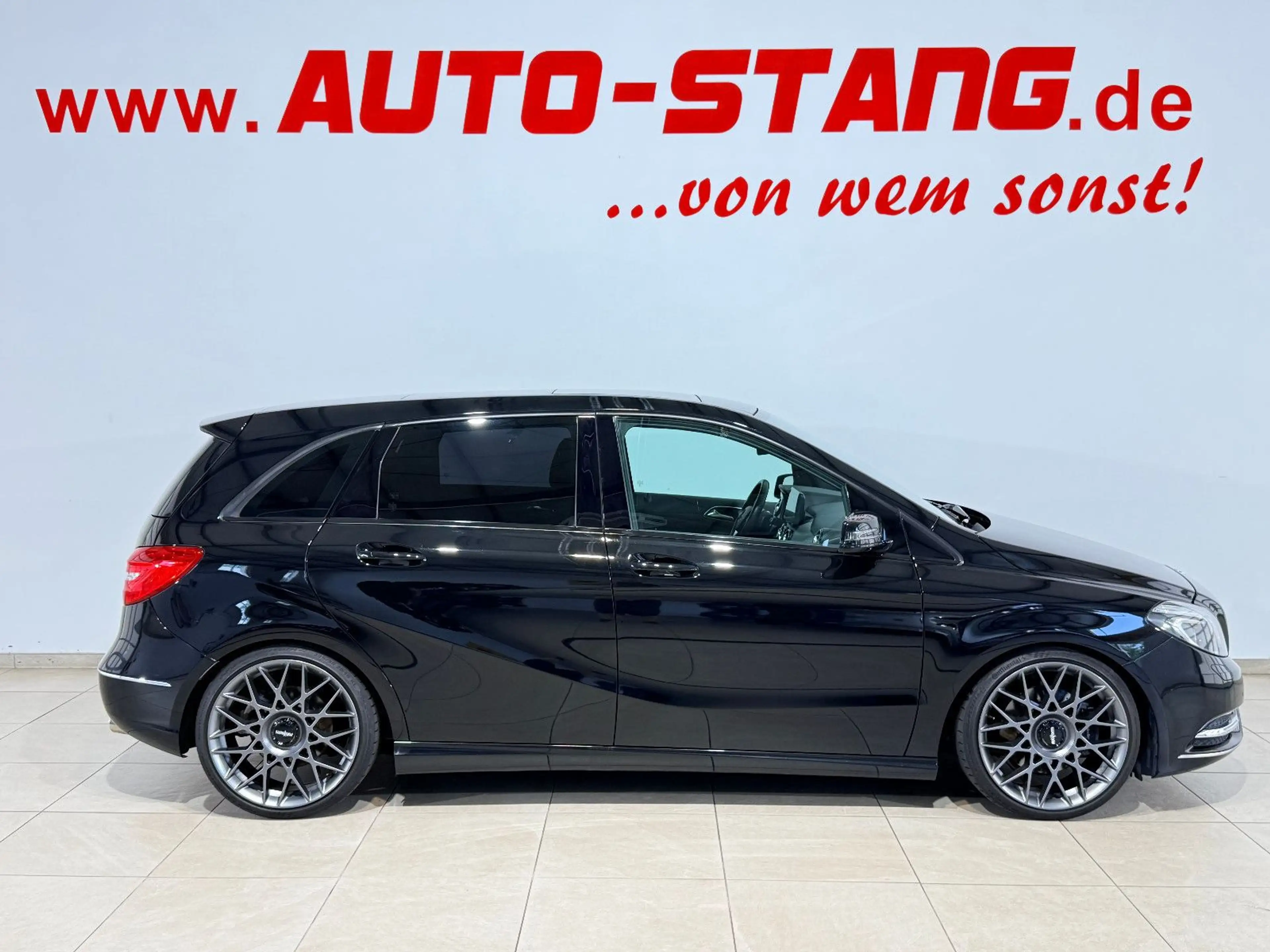 Mercedes-Benz B 250 *SCHECKHEFT+AHK+19"ROTIFORM+PANORAMA+SPUR* — photo 5