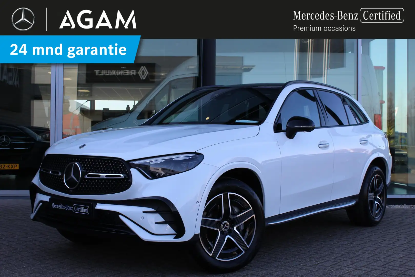 Mercedes-Benz GLC 300 300e 4MATIC AMG Line Panorama dak Wit - 1