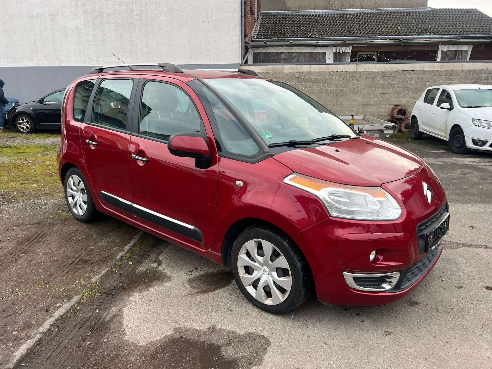 Second hand Citroen C3 Picasso 1.6