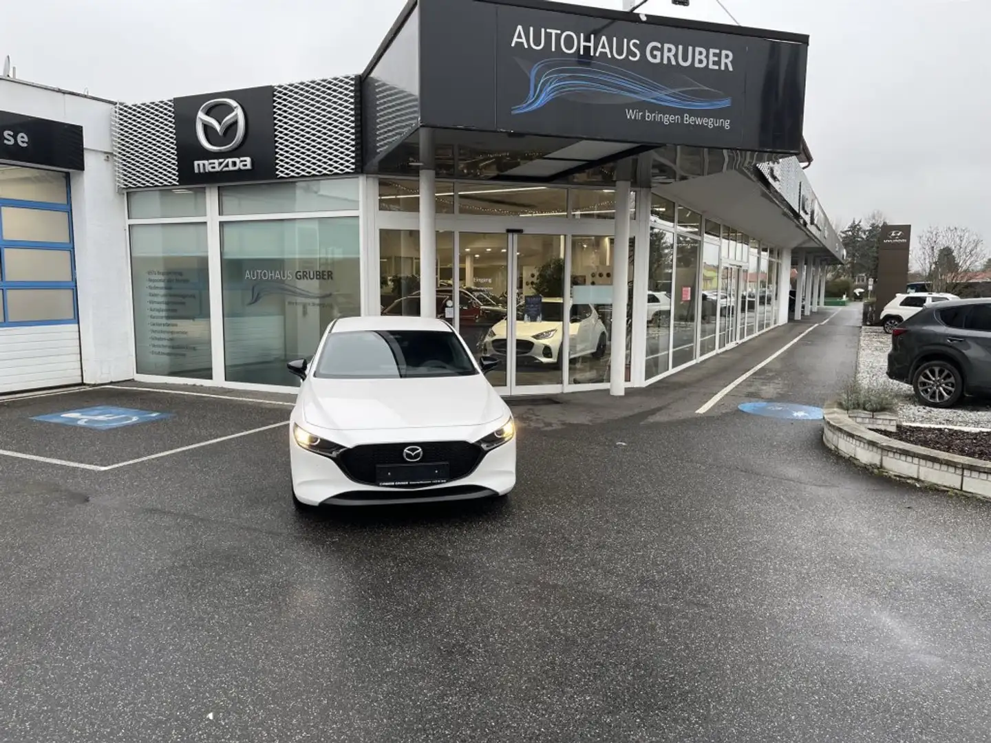 Mazda 3 Mazda3 5HB 2.5L e-SKYACTIV G 140ps 6MT 2WD HOMURA Weiß - 1