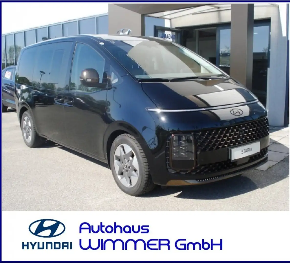 Hyundai STARIA Bus Luxury Line 2.2 CRDi 4WD AT m3dl1-P4 Schwarz - 1