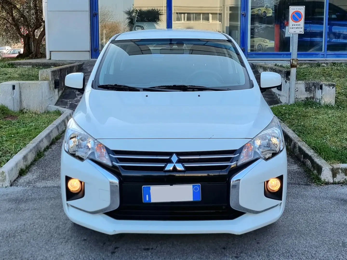 Mitsubishi Space Star Space Star II 2020 1.2 Invite radio - 2