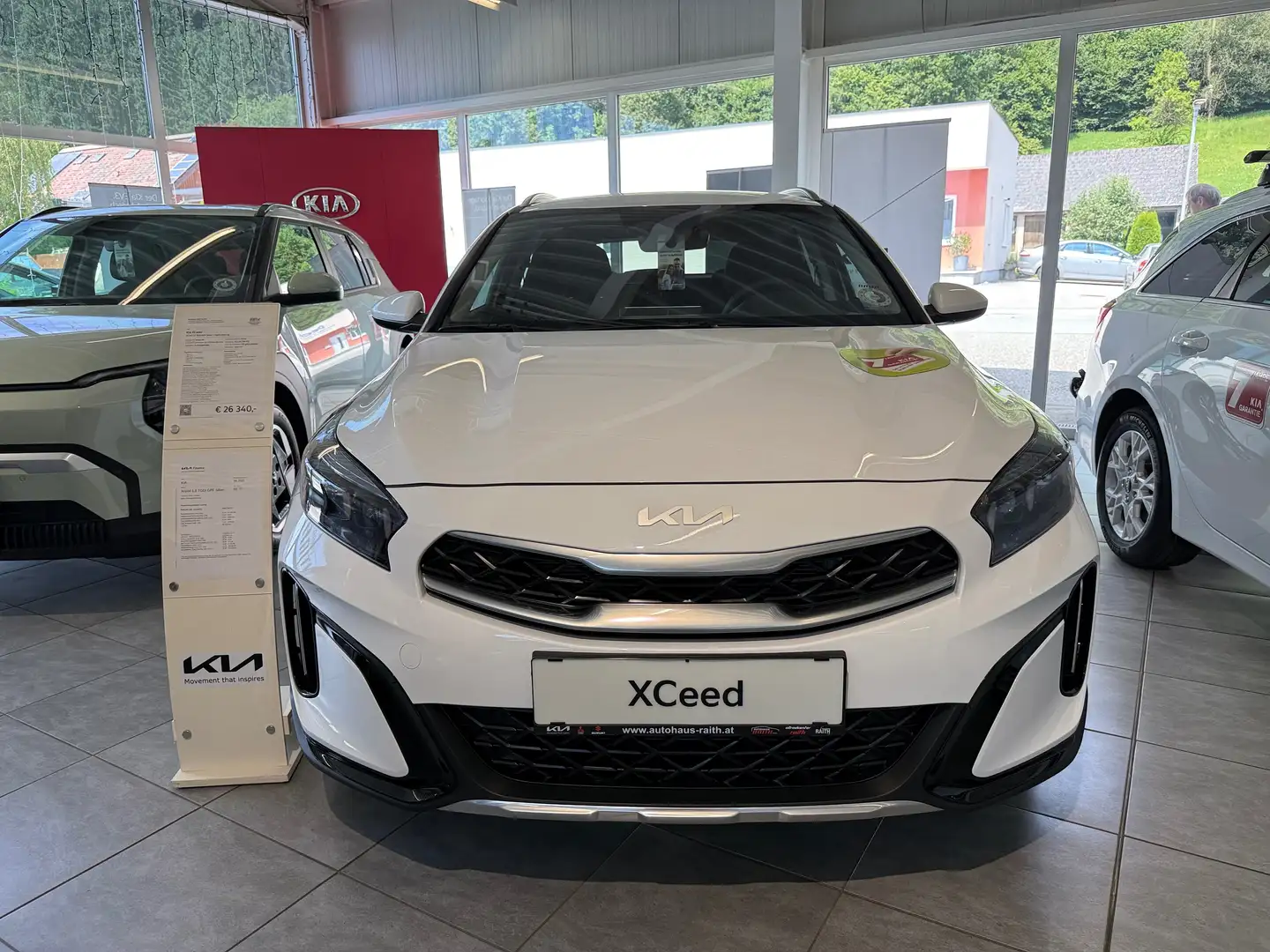 Kia XCeed Xceed 1,5 TGDI GPF Silber + Paket-Style isg Blanc - 2