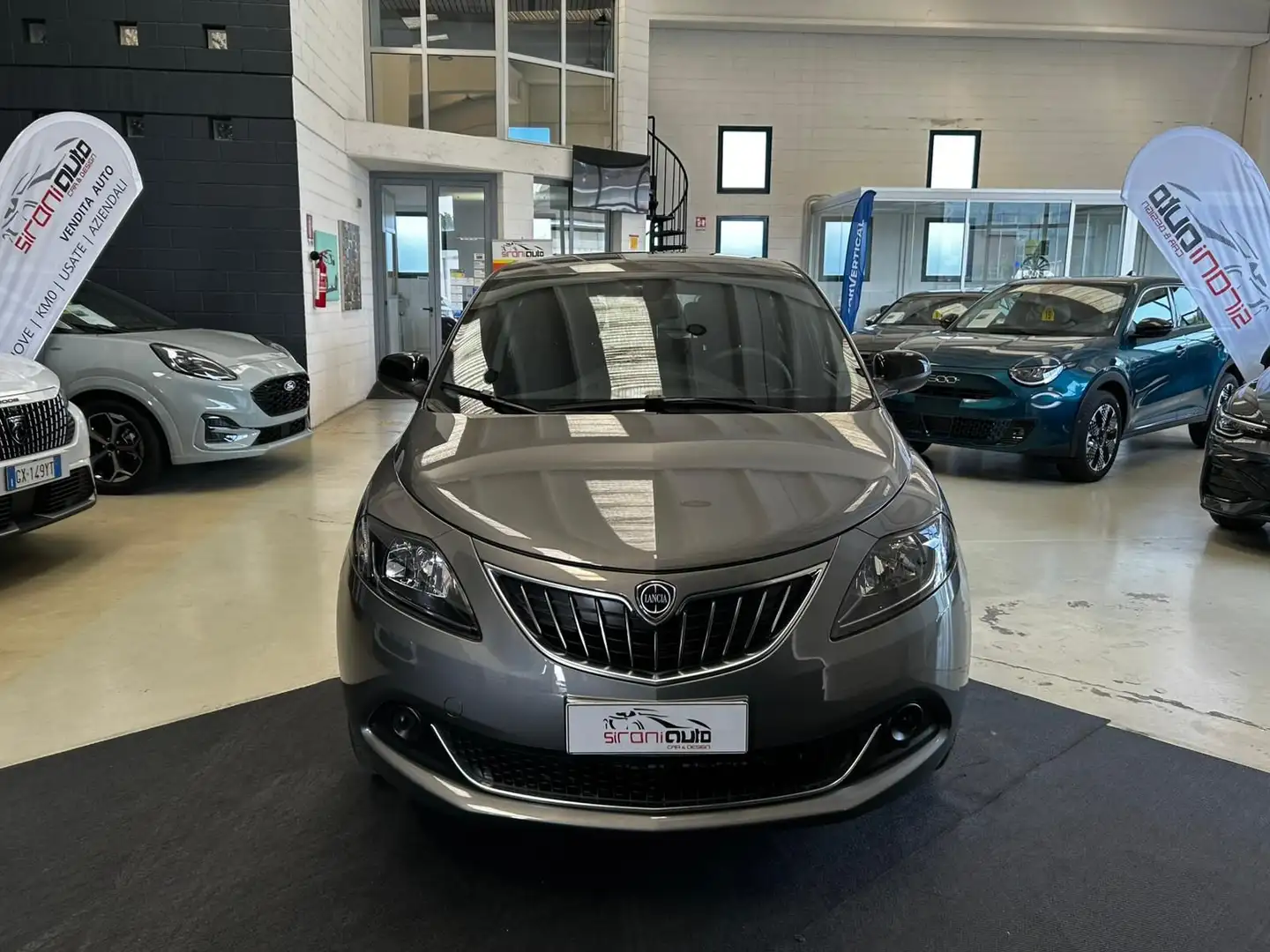 Lancia Ypsilon 1.0 FireFly 5 porte S&S Hybrid Platino - PROMO SI Grigio - 2