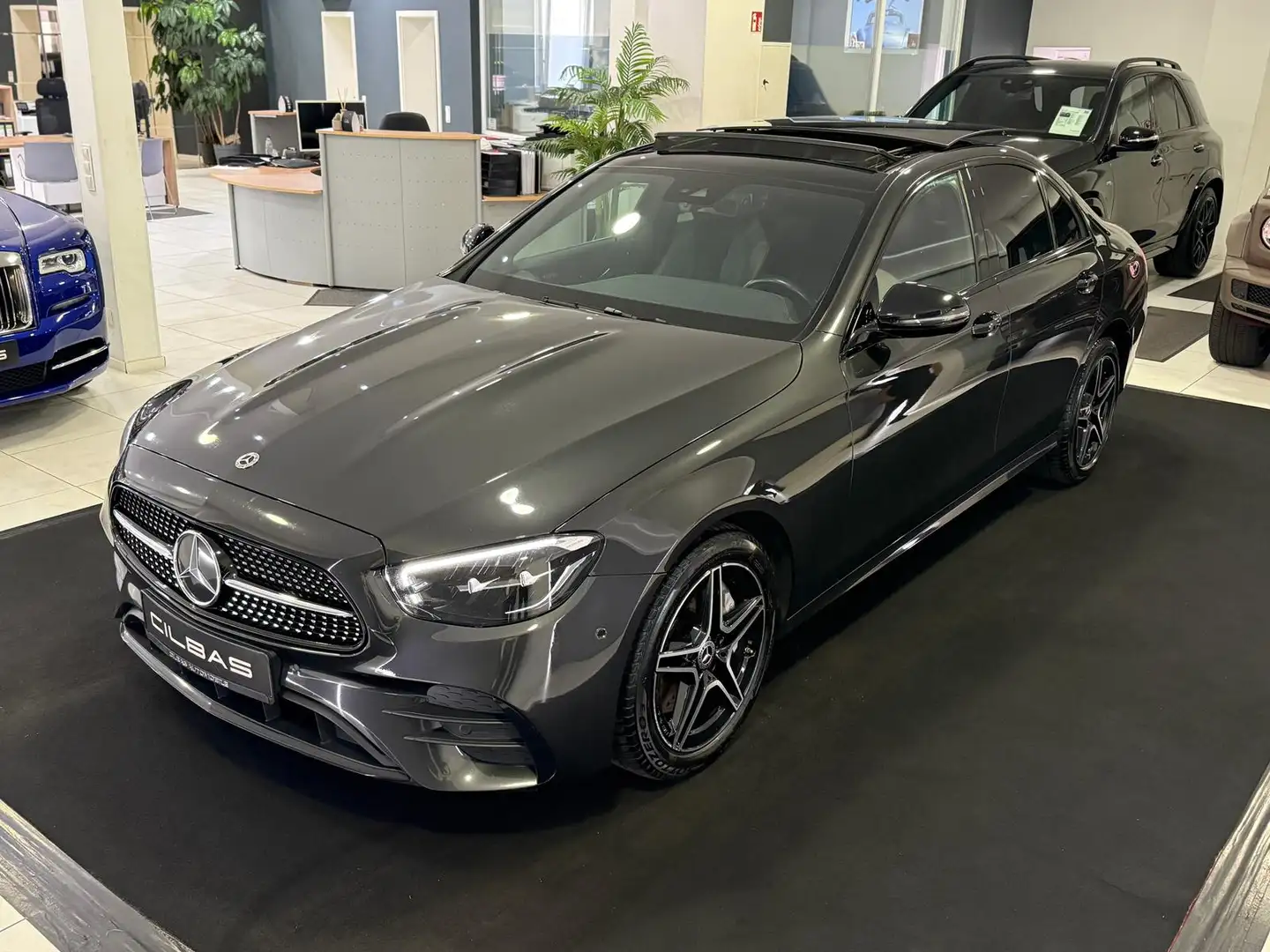 Mercedes-Benz E 300 de AMG-Line *PANO*BURMESTER*NIGHT*KAMERA* Noir - 1