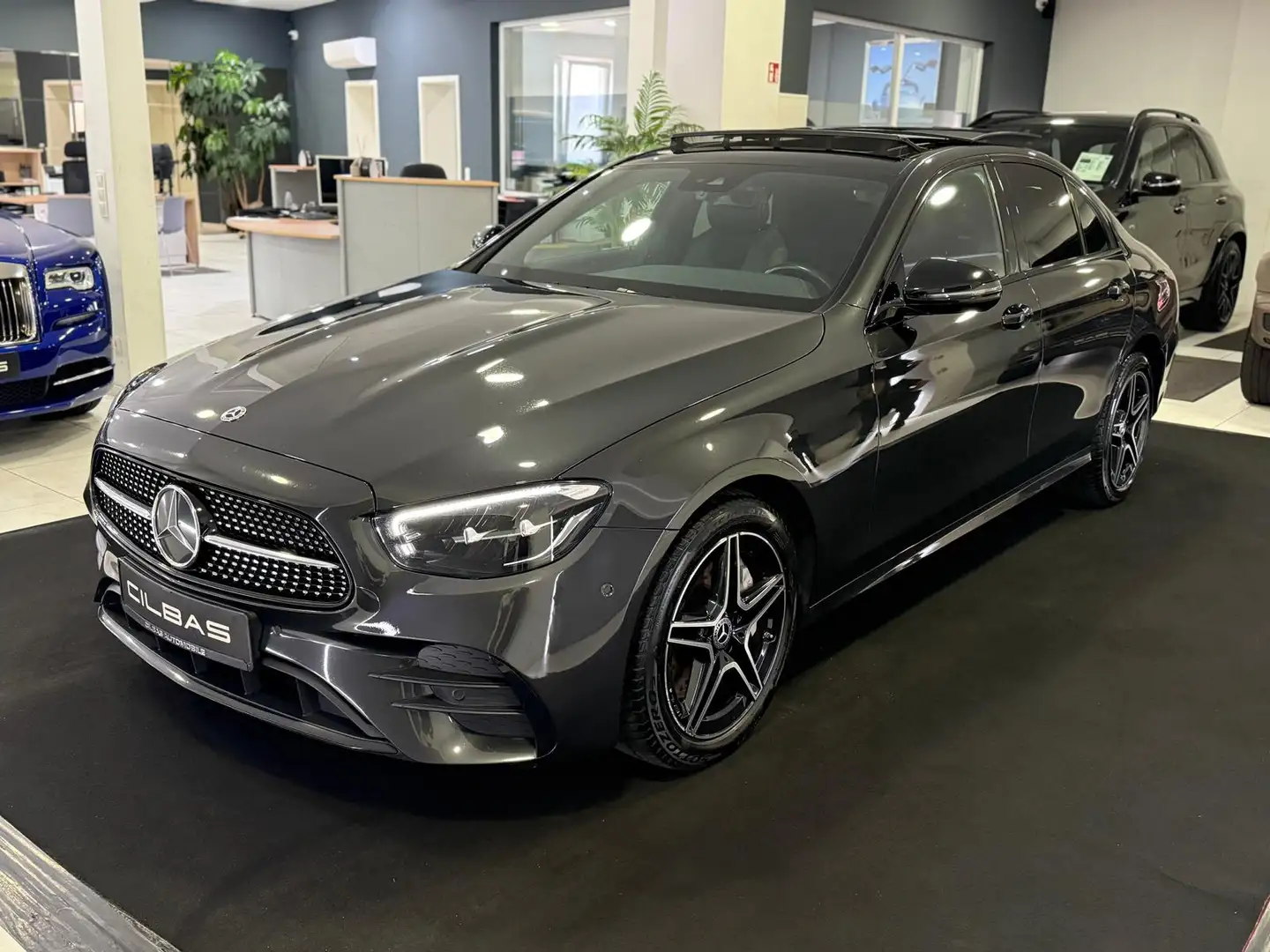 Mercedes-Benz E 300 de AMG-Line *PANO*BURMESTER*NIGHT*KAMERA* Noir - 2