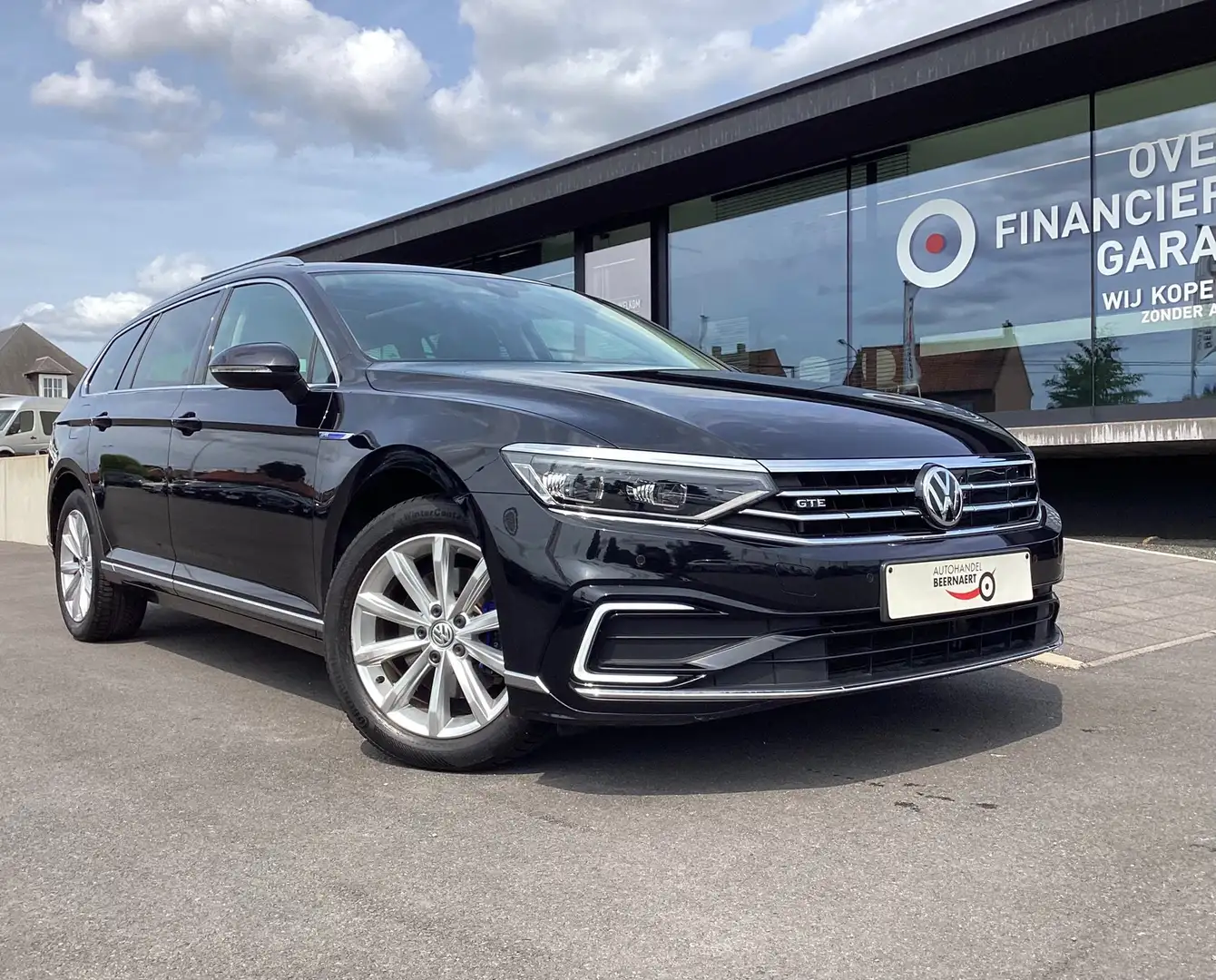 Volkswagen Passat Variant 1.4GTE eHybrid/1steEig/72000km/Panodak/Cam/Carplay Negro - 1