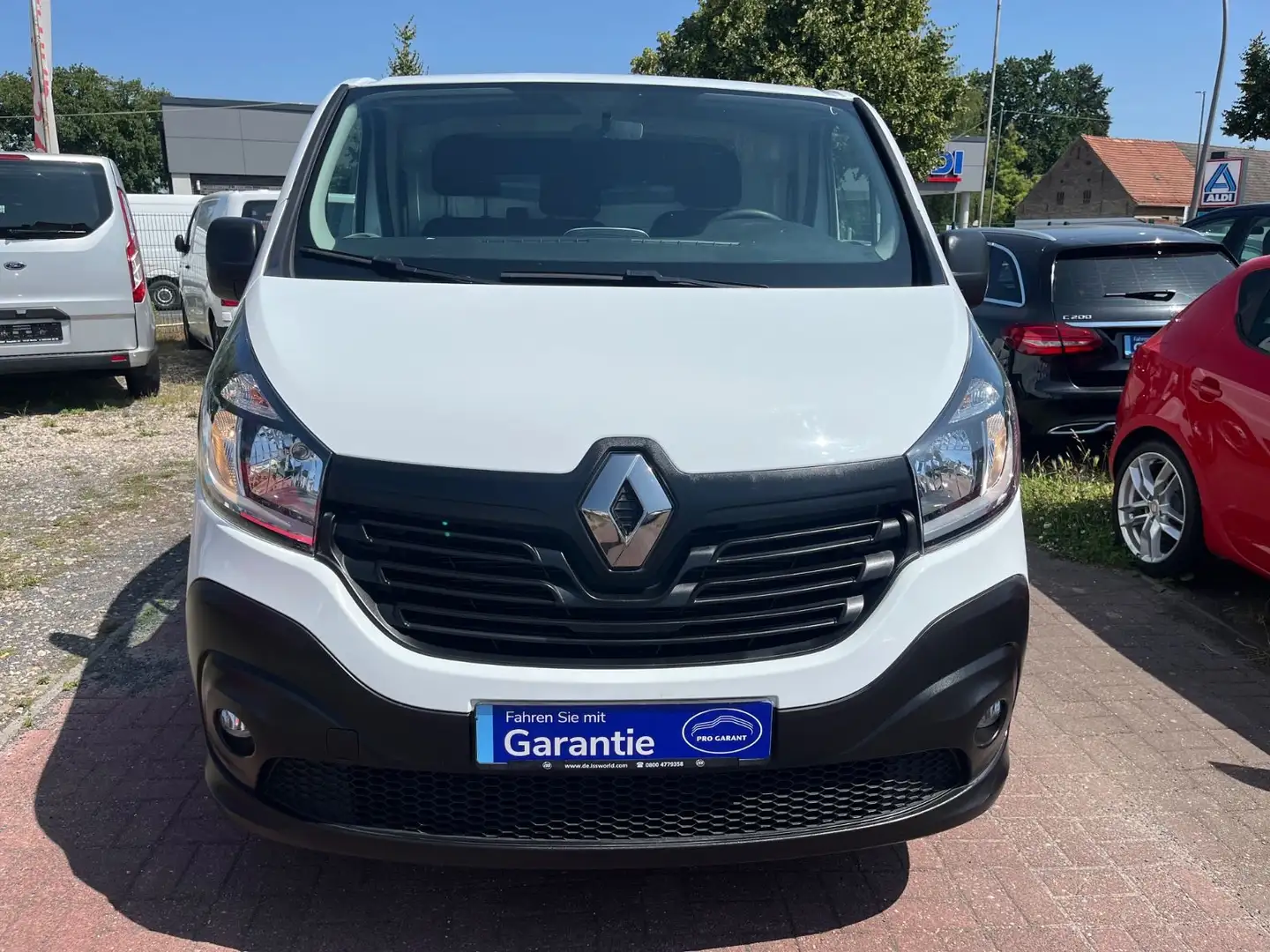Renault Trafic Kasten L1H1 2,7t Komfort+NAVI+AHK+SORTIMO Weiß - 2