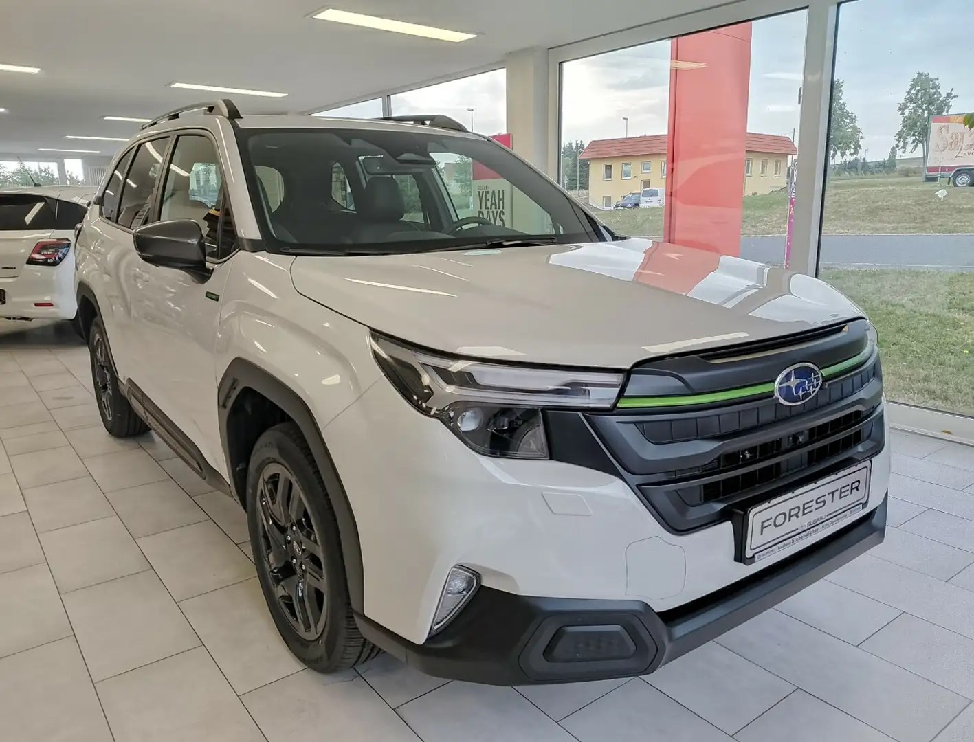 Subaru Forester 2.0ie AWD Edition Exclusive Cross* Wit - 1