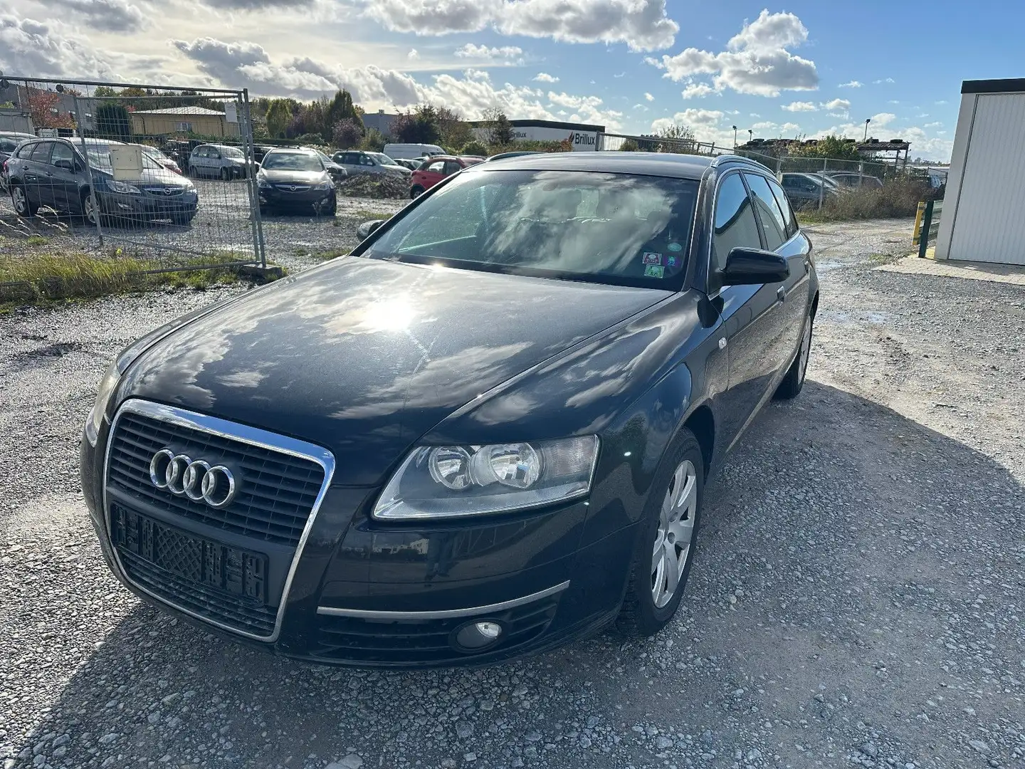 Audi A6 Avant 2.0 TFSI Schwarz - 1