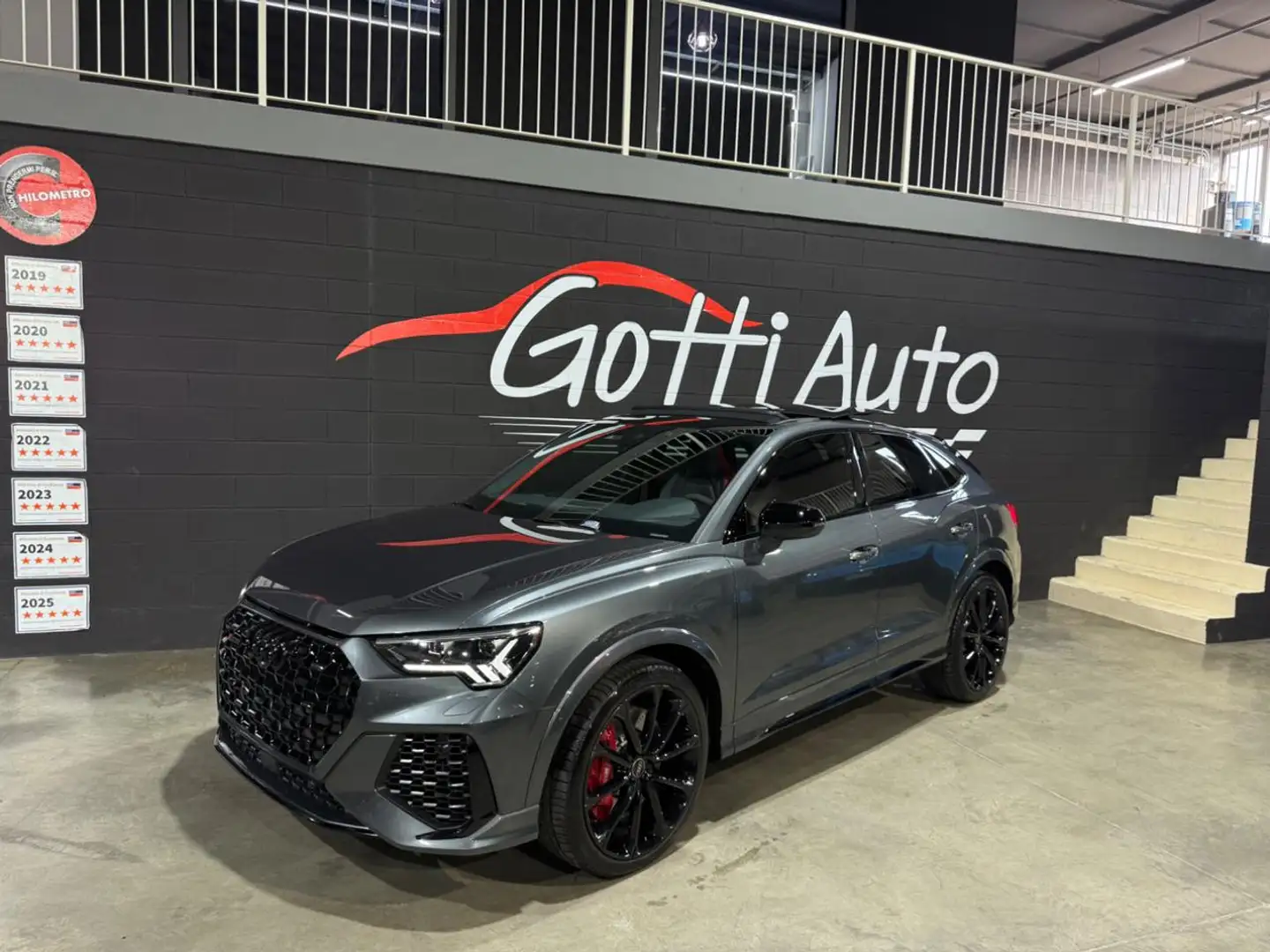 Audi RS Q3 MATRIX SEDILI GUSCIO ROMBI PARI A NUOVO GARANZIA Grigio - 1