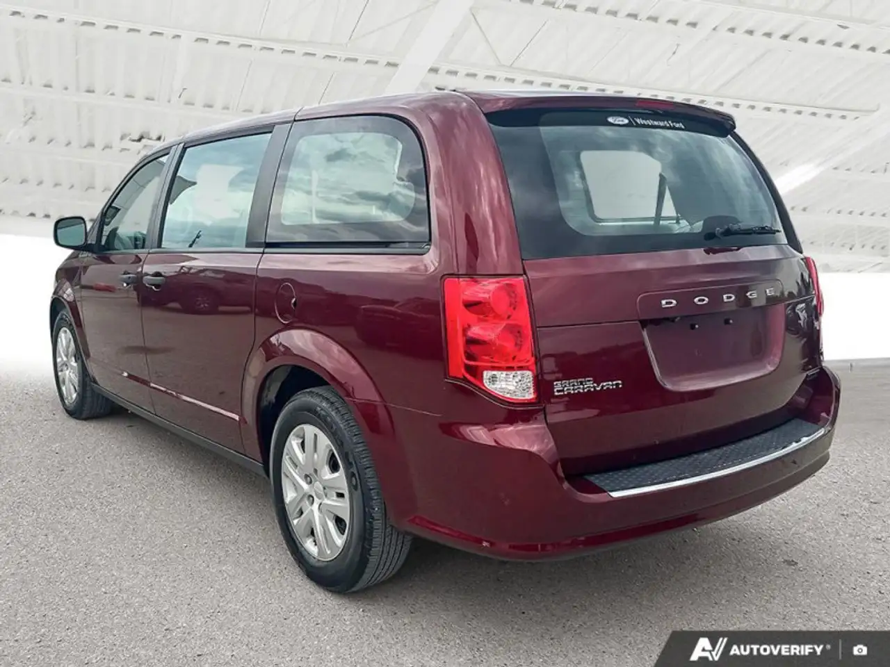 Dodge Grand Caravan снимка Dodge Grand Caravan