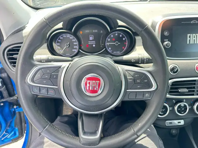Fiat 500X view 8